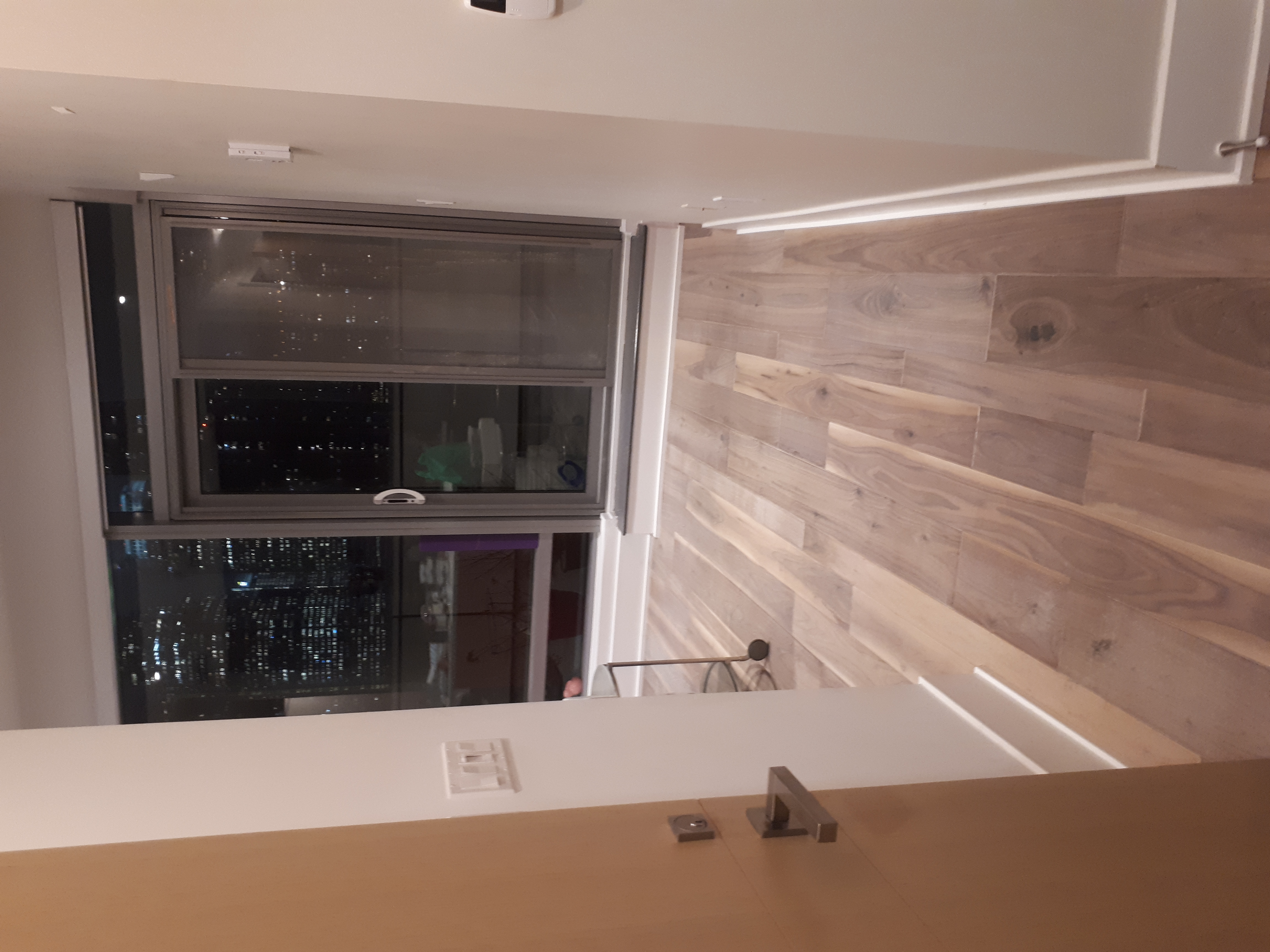 Condo Flood Repair and New Flooring in Toronto: Queens Quay East, photo 4