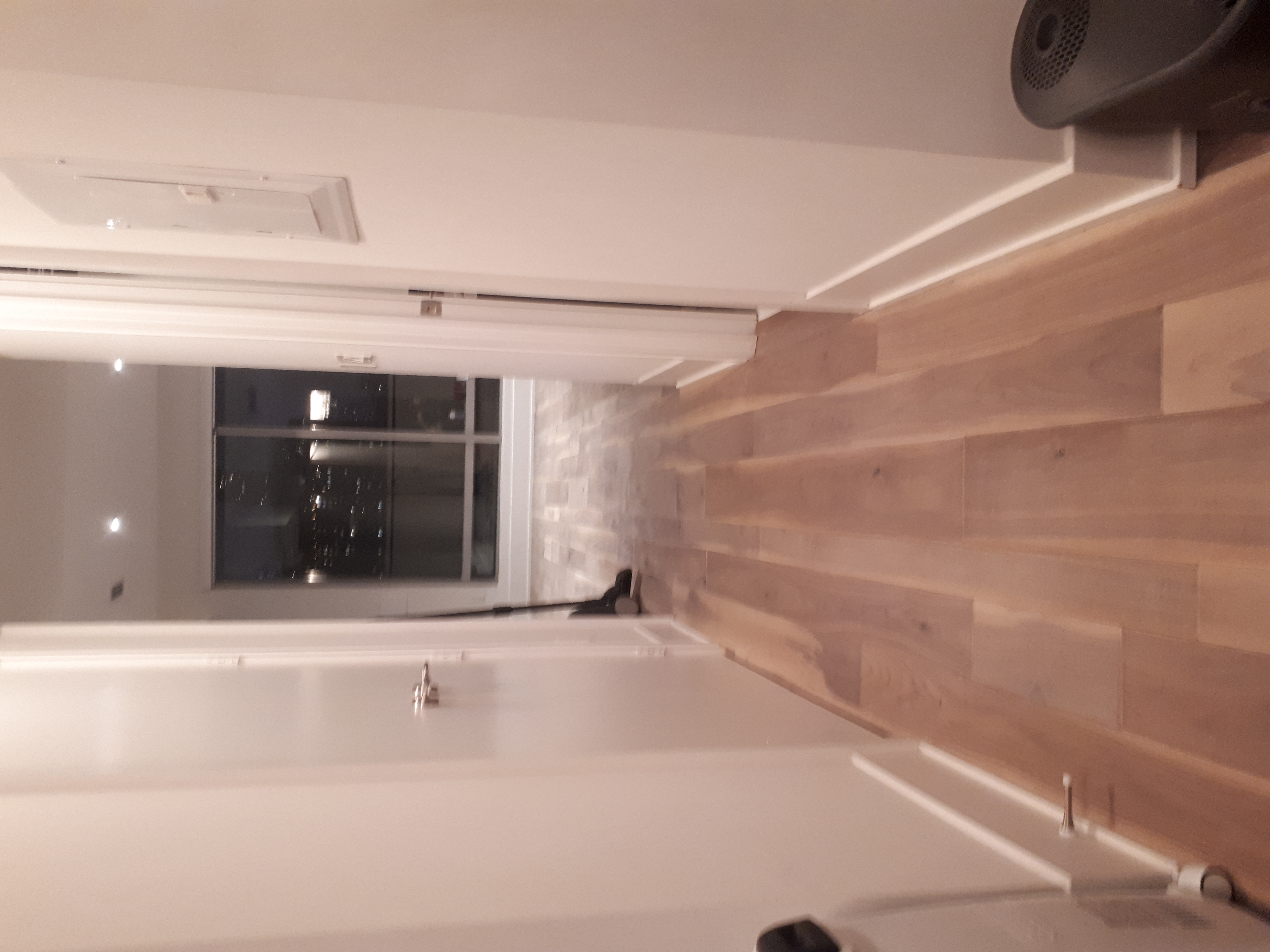 Condo Flood Repair and New Flooring in Toronto: Queens Quay East, photo 6