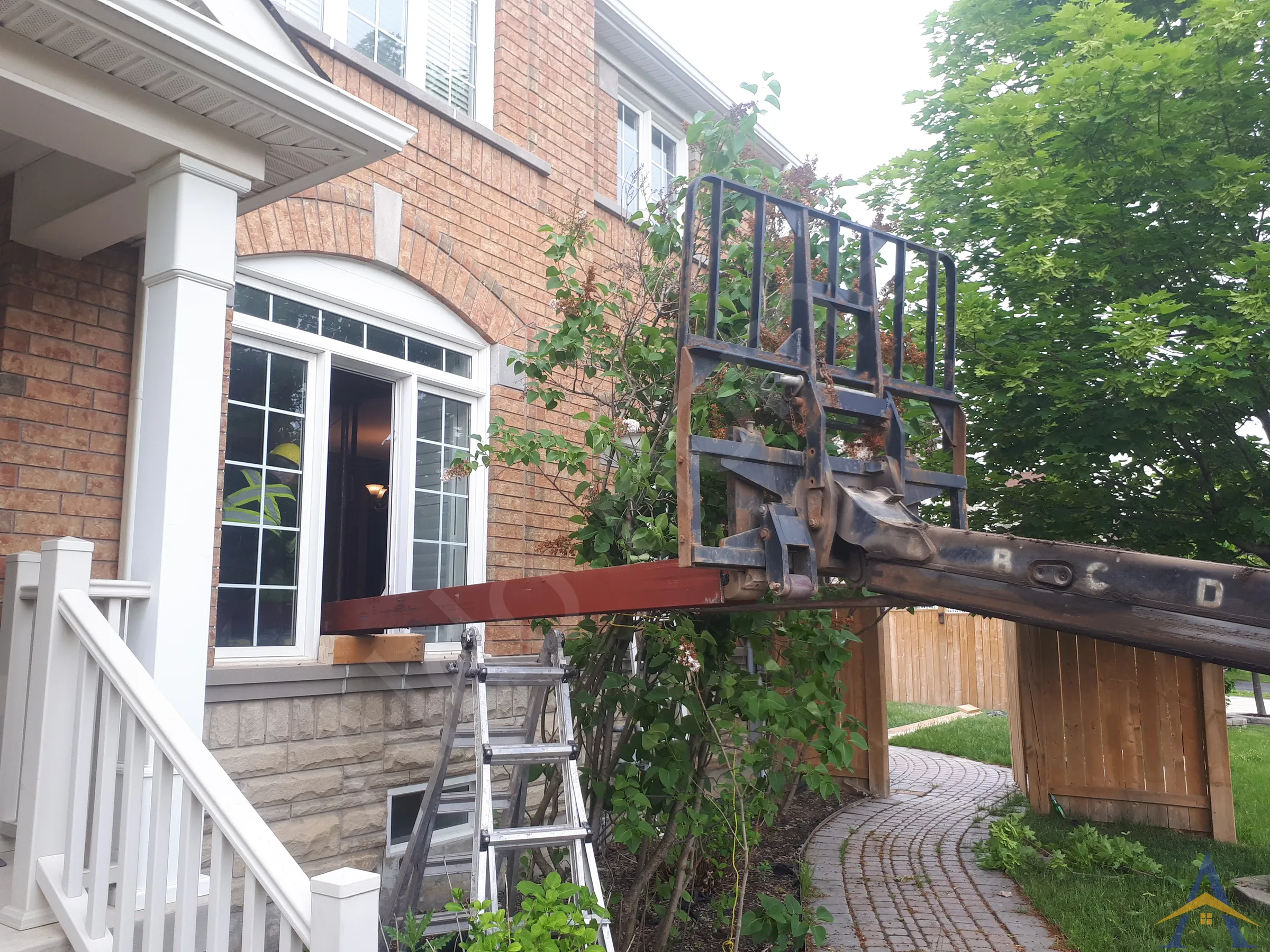 Load-Bearing Wall Removal in Mississauga: Ancient Stone Avenue, photo 4