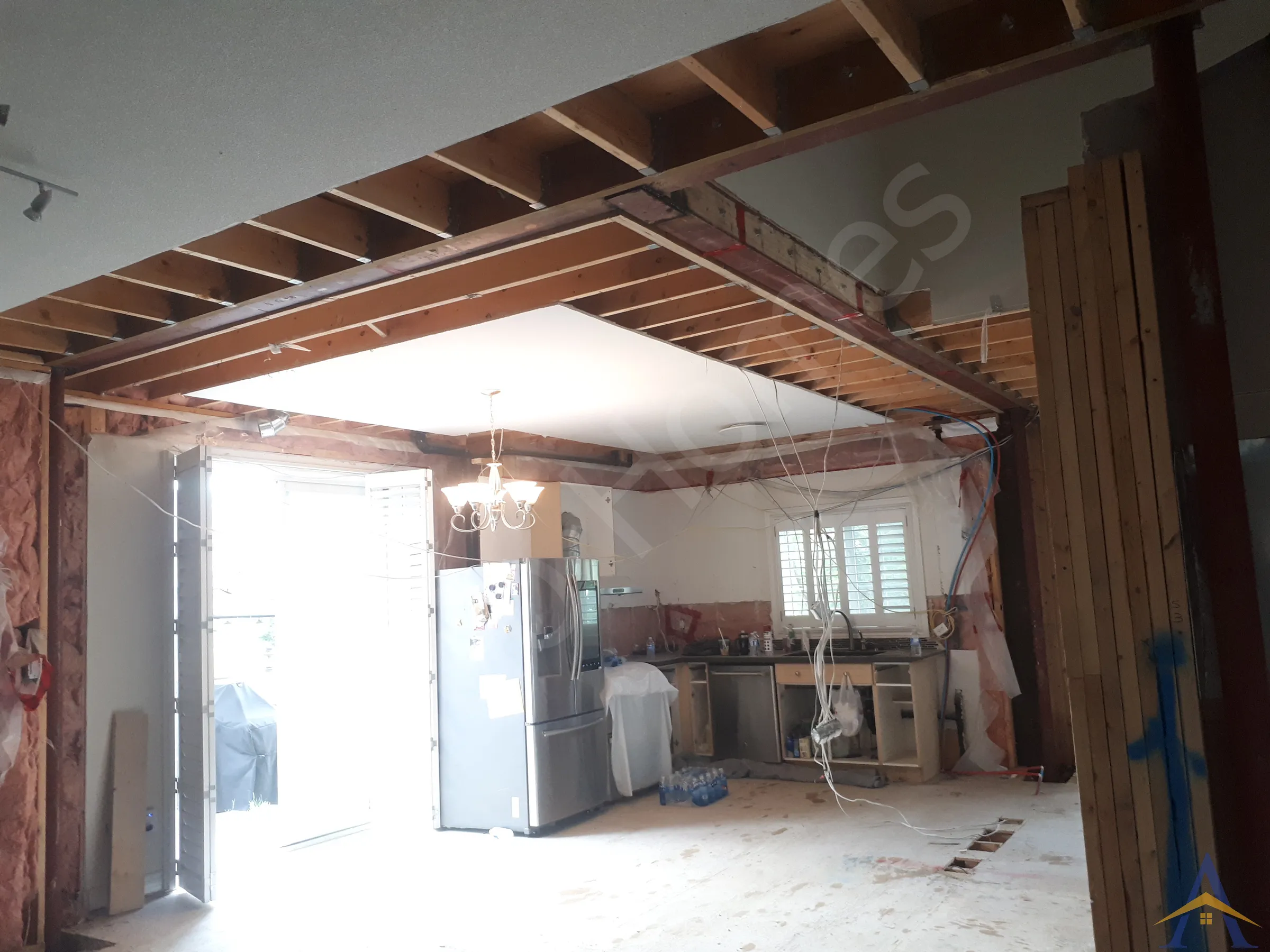 Load-Bearing Wall Removal in Mississauga: Ancient Stone Avenue, photo 6