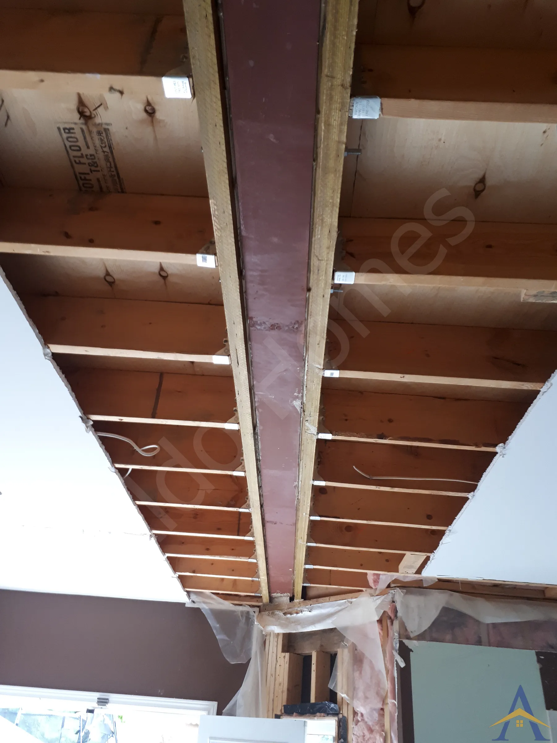 Load-Bearing Wall Removal in Maple: Cheroke Dr., photo 5
