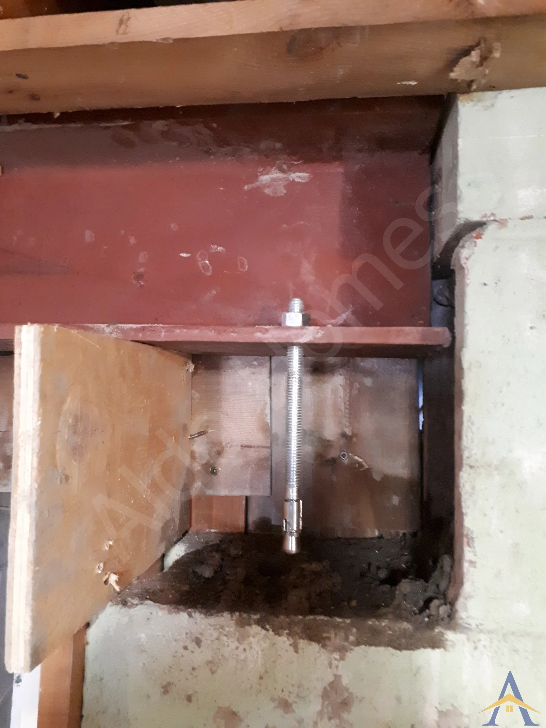 5-ft Steel Beam Installation for Basement Opening in Scarborough: Densgrove Road, photo 2