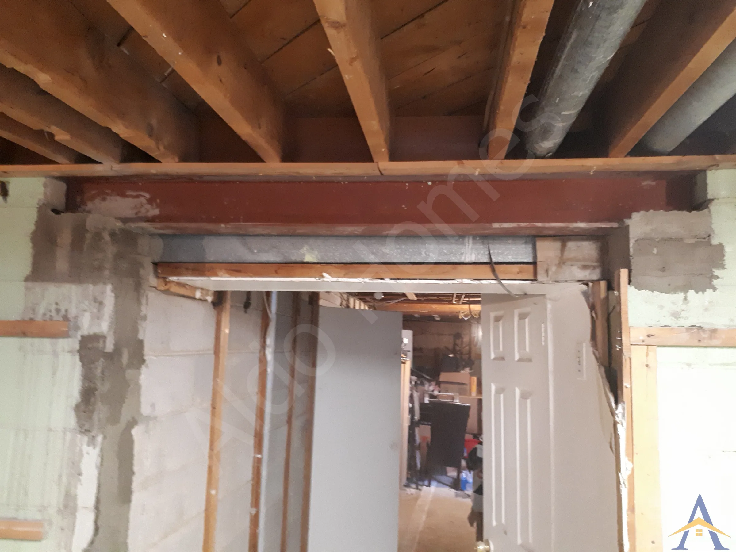 5-ft Steel Beam Installation for Basement Opening in Scarborough: Densgrove Road, photo 5