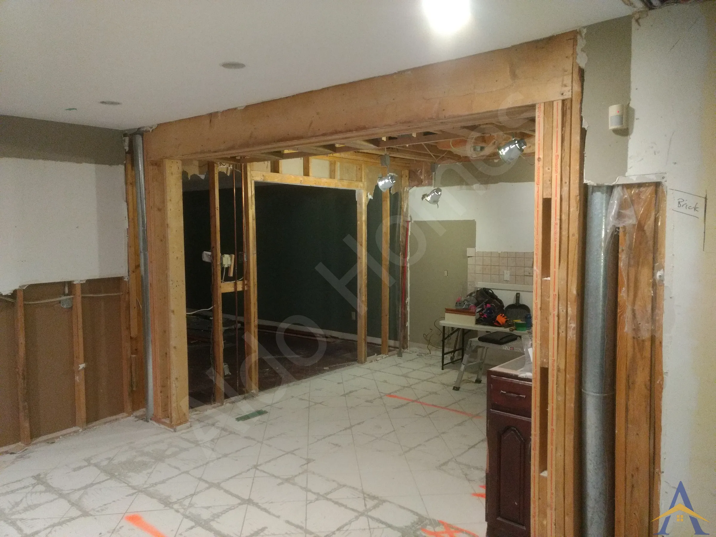 Load-Bearing Wall Removal in Mississauga: Robin Road