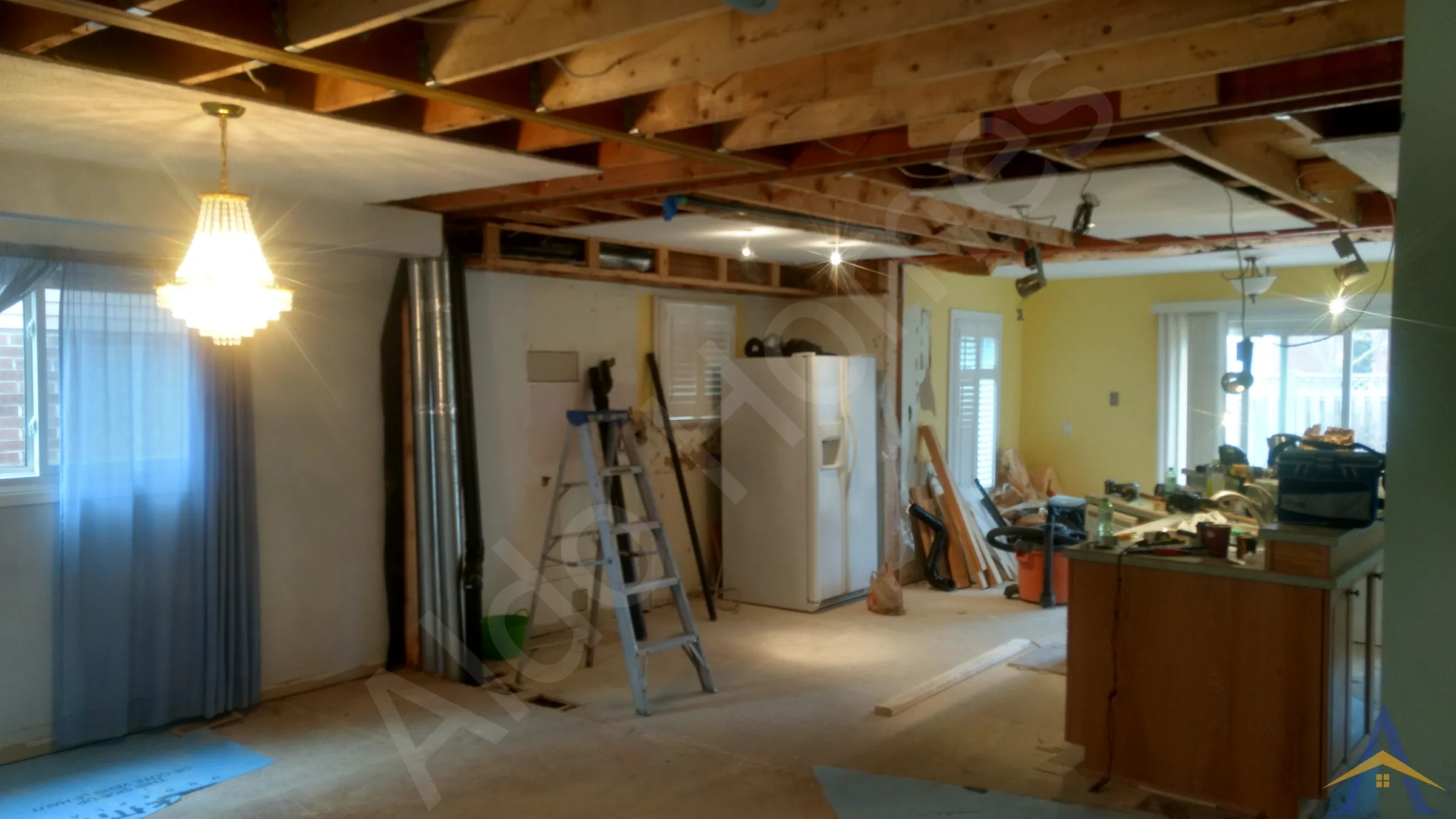 Load-Bearing Wall Removal in Whitby: Stratton Crescent, photo 7