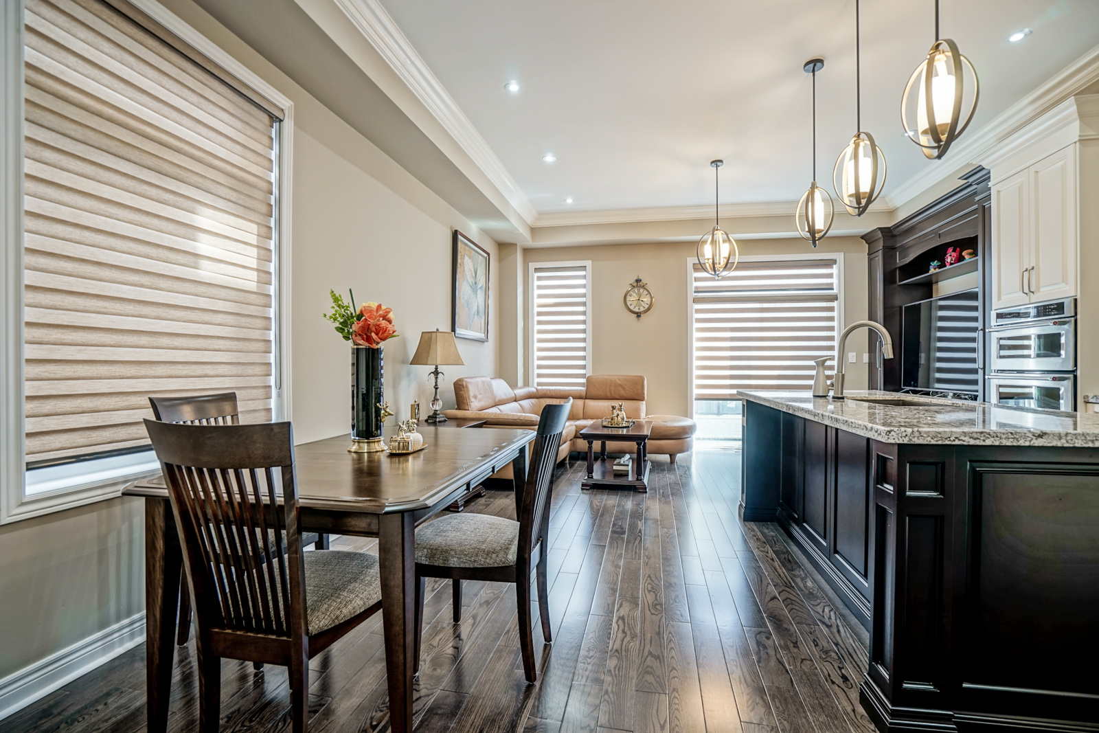 Custom Kitchen Renovation in Toronto, photo 2