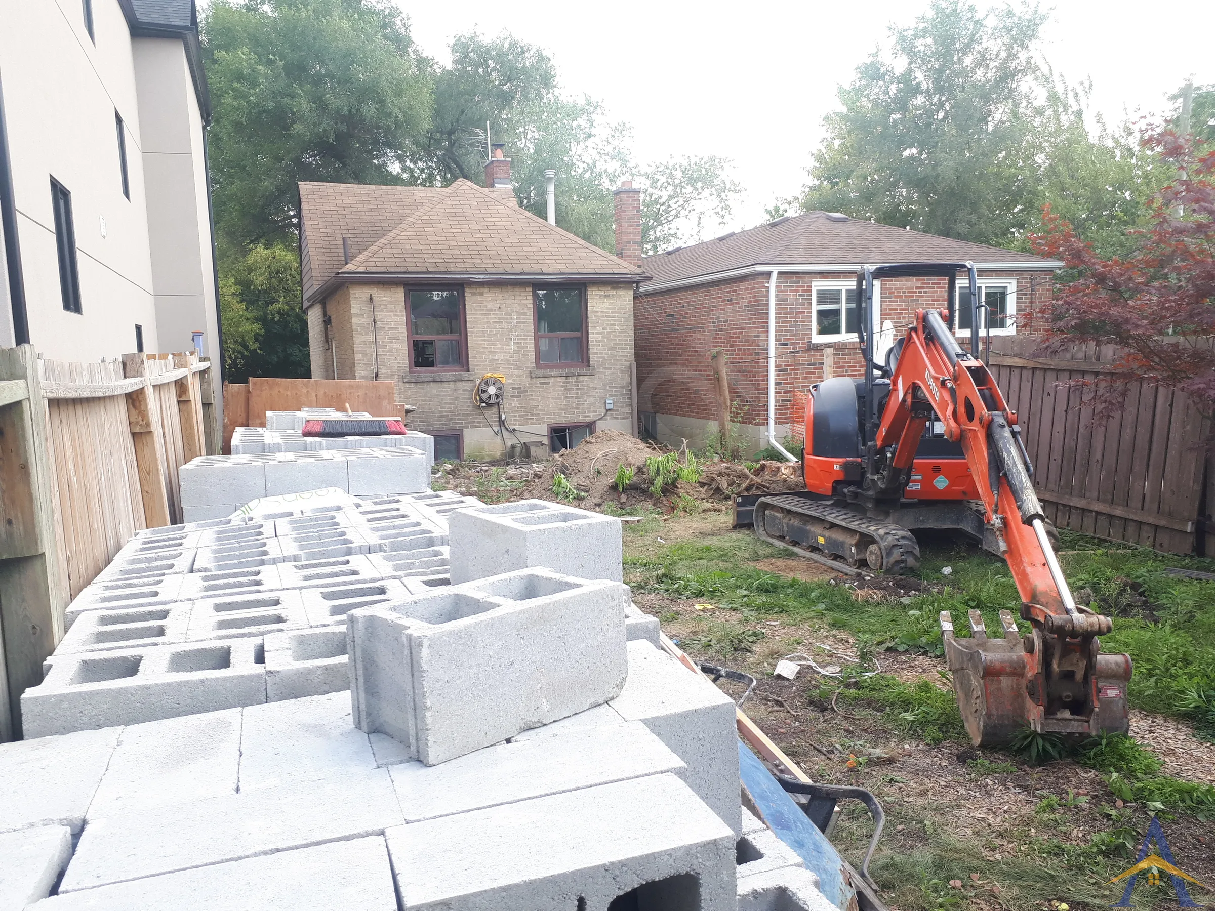 Foundation Construction for a Full Home Rebuild in Toronto: Arlington Avenue, photo 2