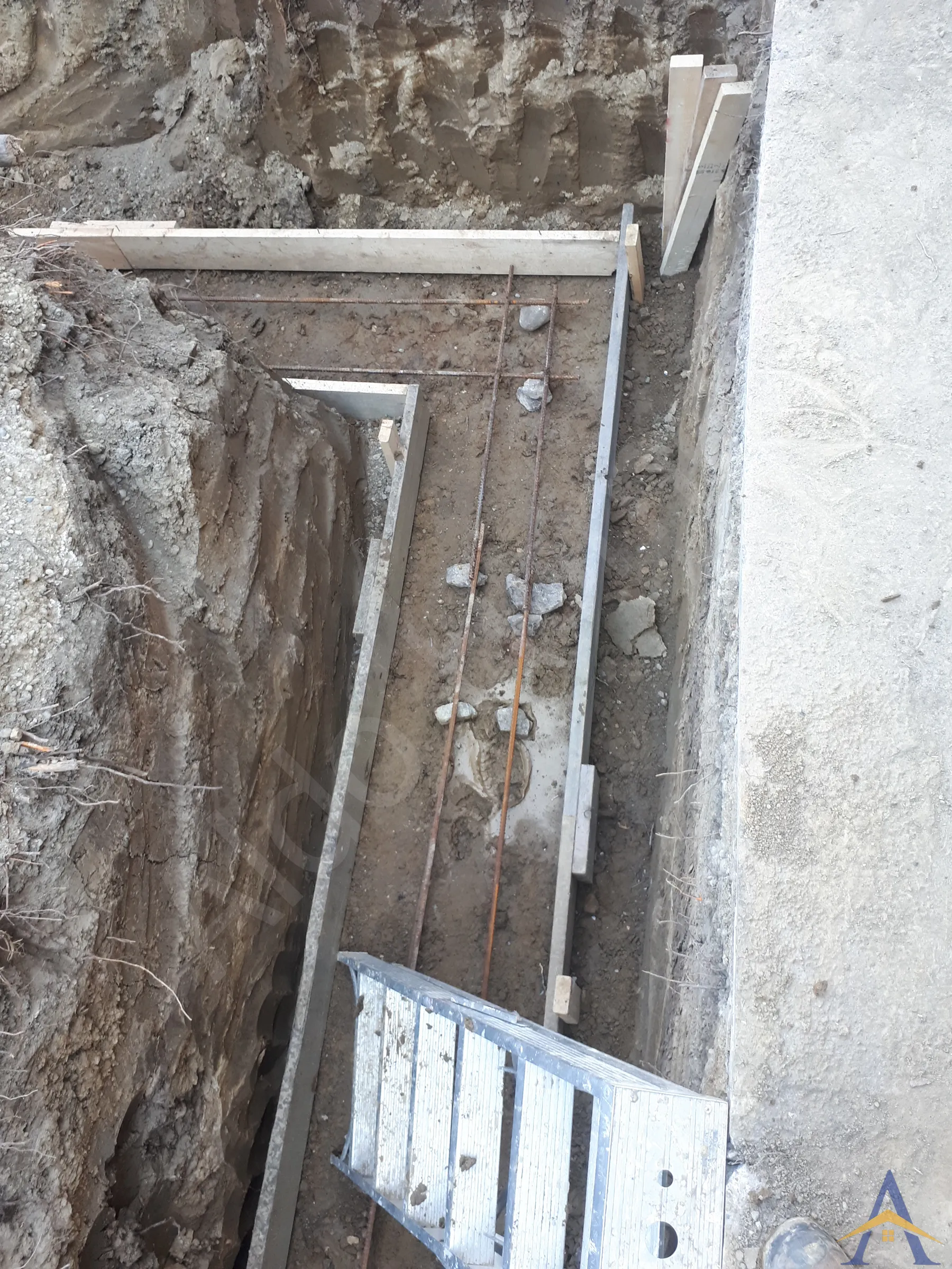 Foundation Construction for a Full Home Rebuild in Toronto: Arlington Avenue, photo 5