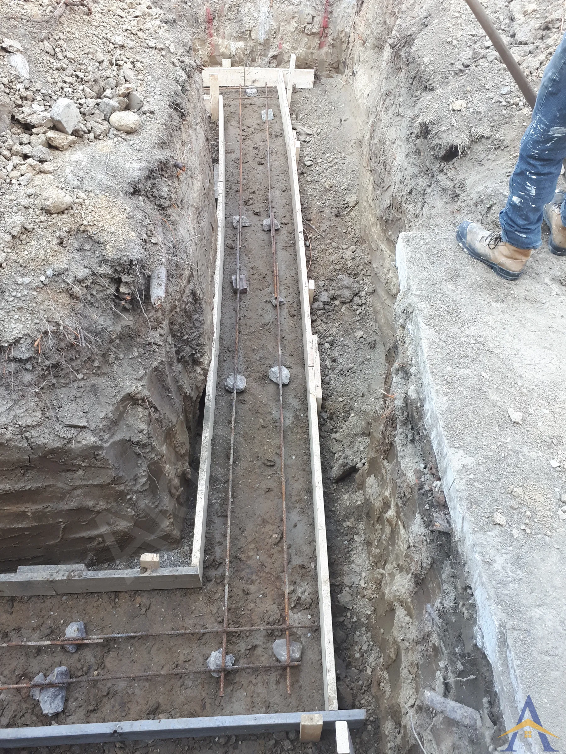 Foundation Construction for a Full Home Rebuild in Toronto: Arlington Avenue, photo 6