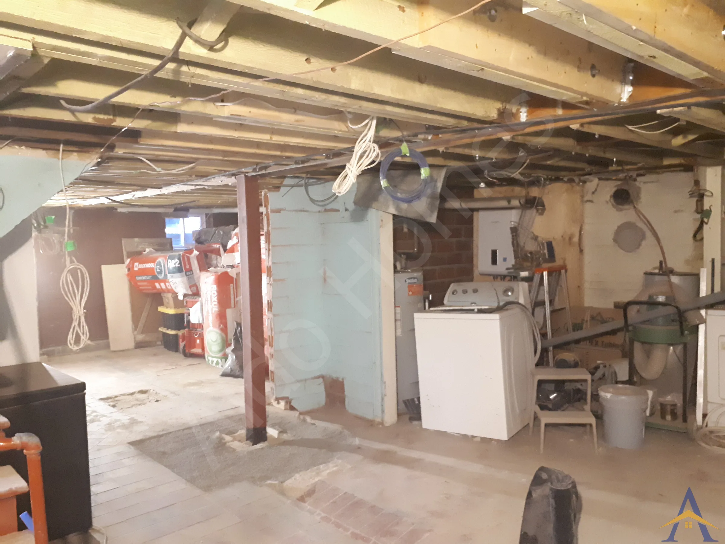 Basement Steel Beam Installation in Toronto: Runnymede Rd, photo 10