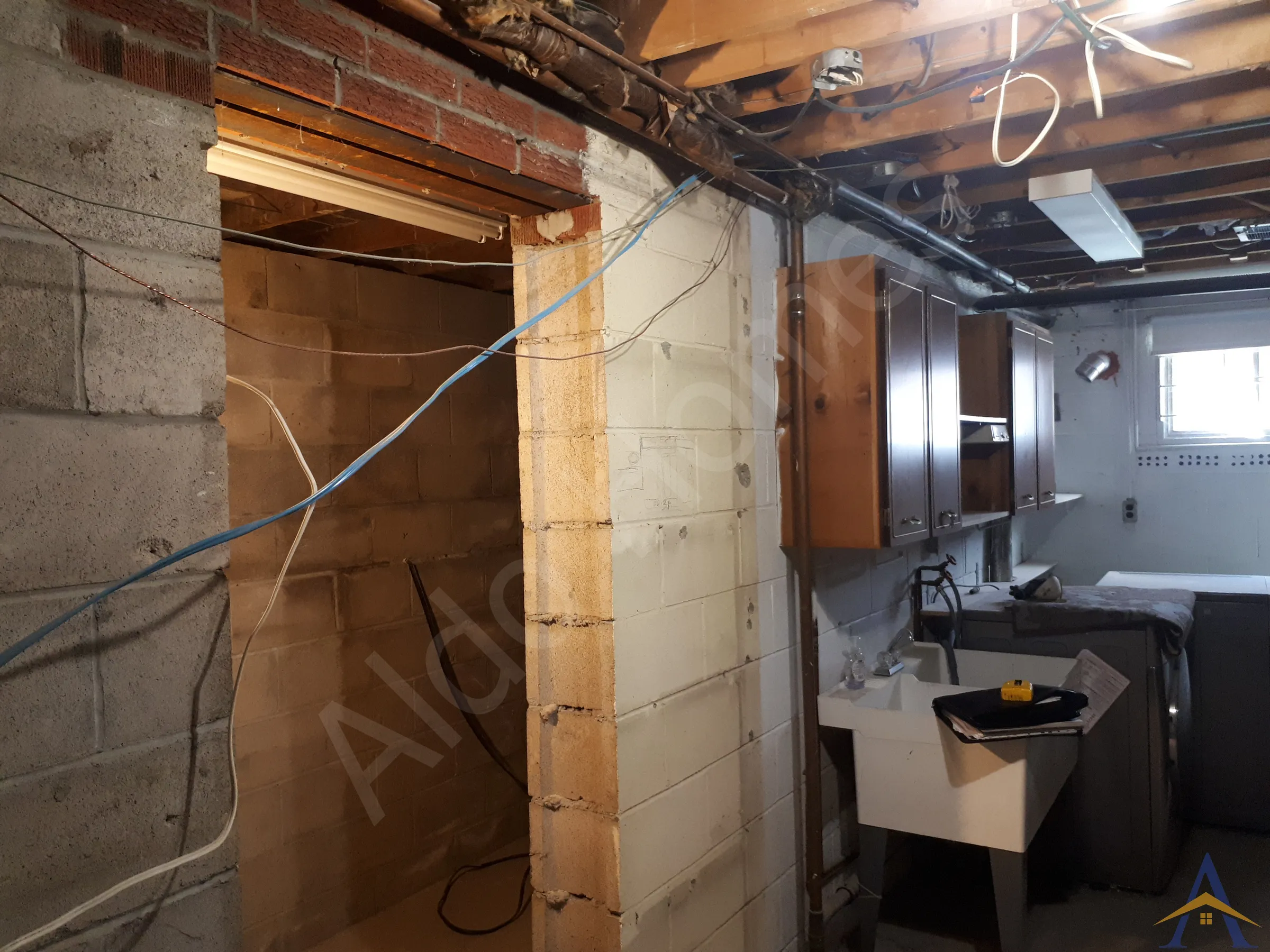 Basement Steel Beam Installation in Mississauga: Sunnycove dr