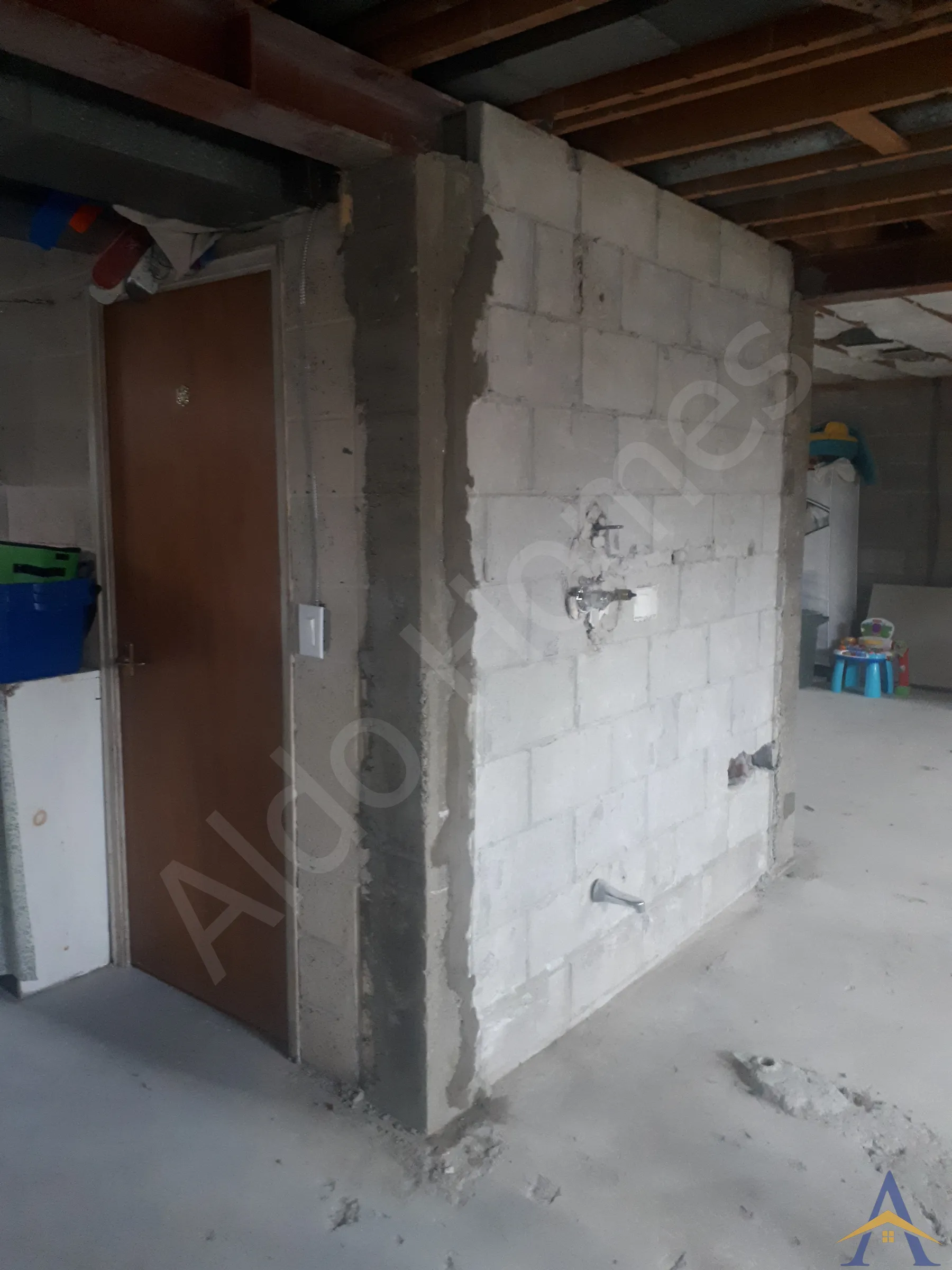 Basement Steel Beam Installation in North York: Tavistock, photo 9