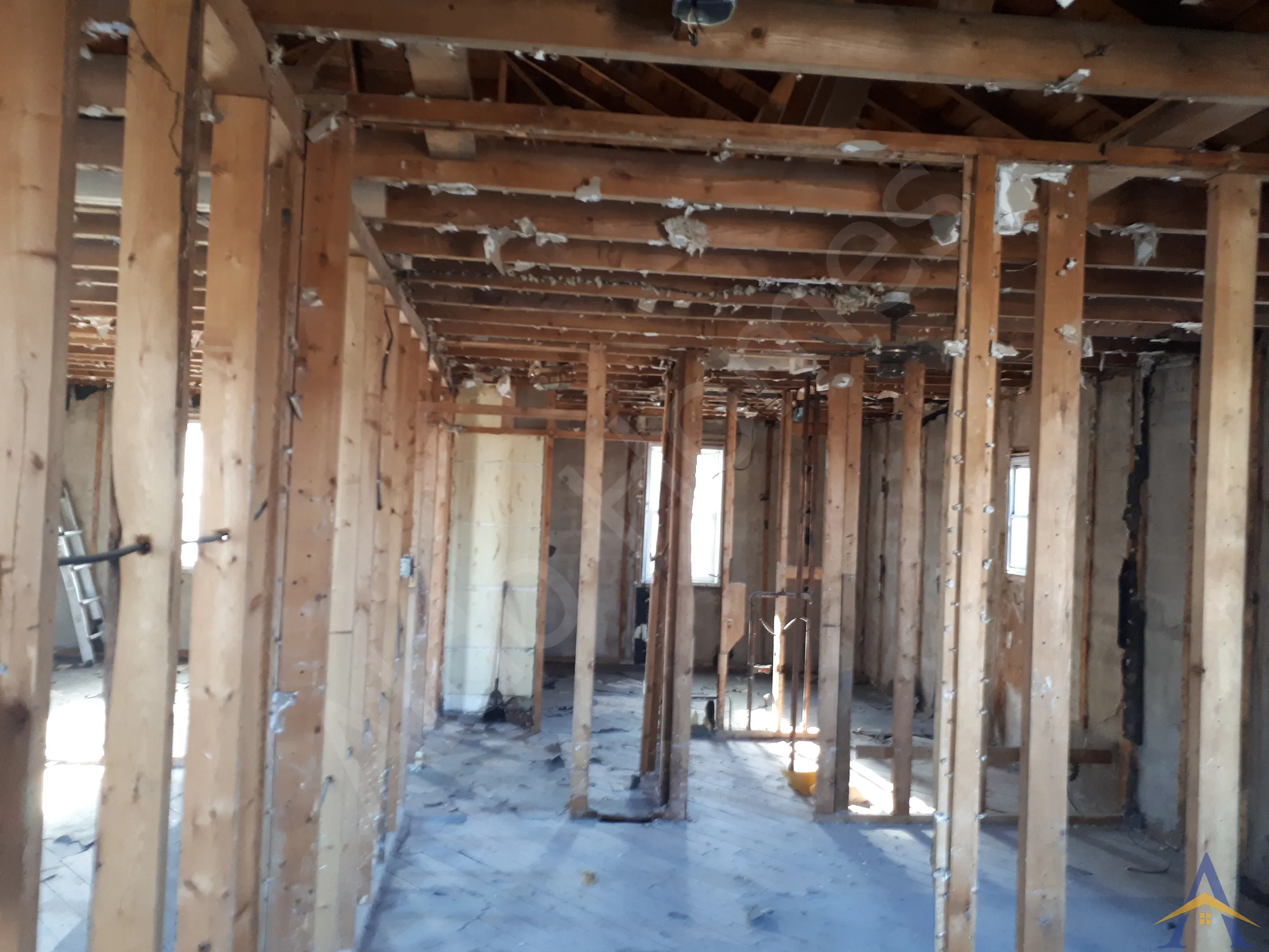 Cathedral Ceiling Conversion in Toronto: Sunnypoint Crescent, photo 4
