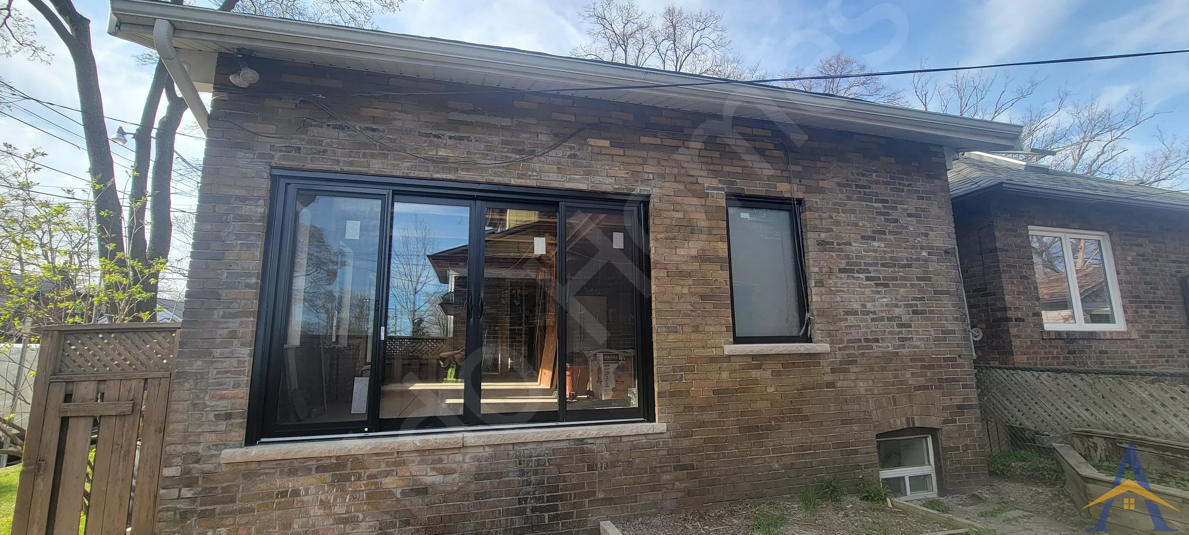 Exterior Wall Opening in Toronto: Gerrard Street East, photo 3
