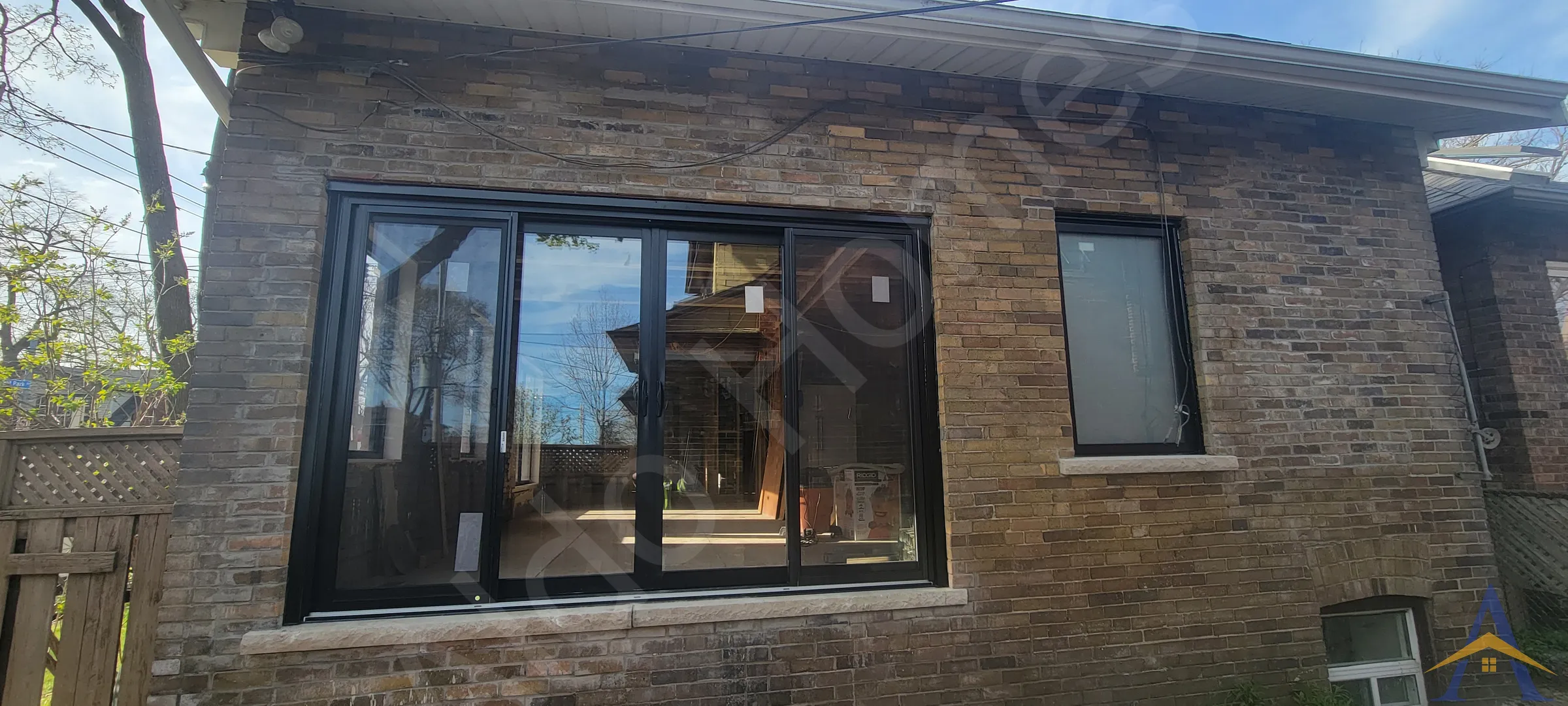 Exterior Wall Opening in Toronto: Gerrard Street East, photo 4