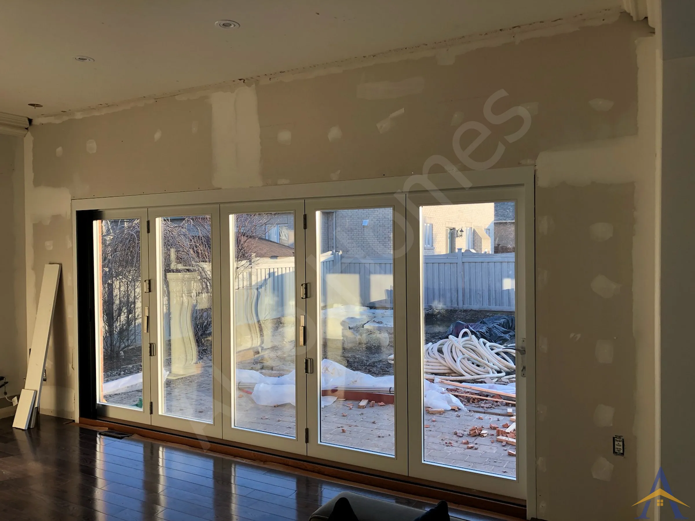 Exterior Wall Opening in Woodbridge: Green Manor, photo 7