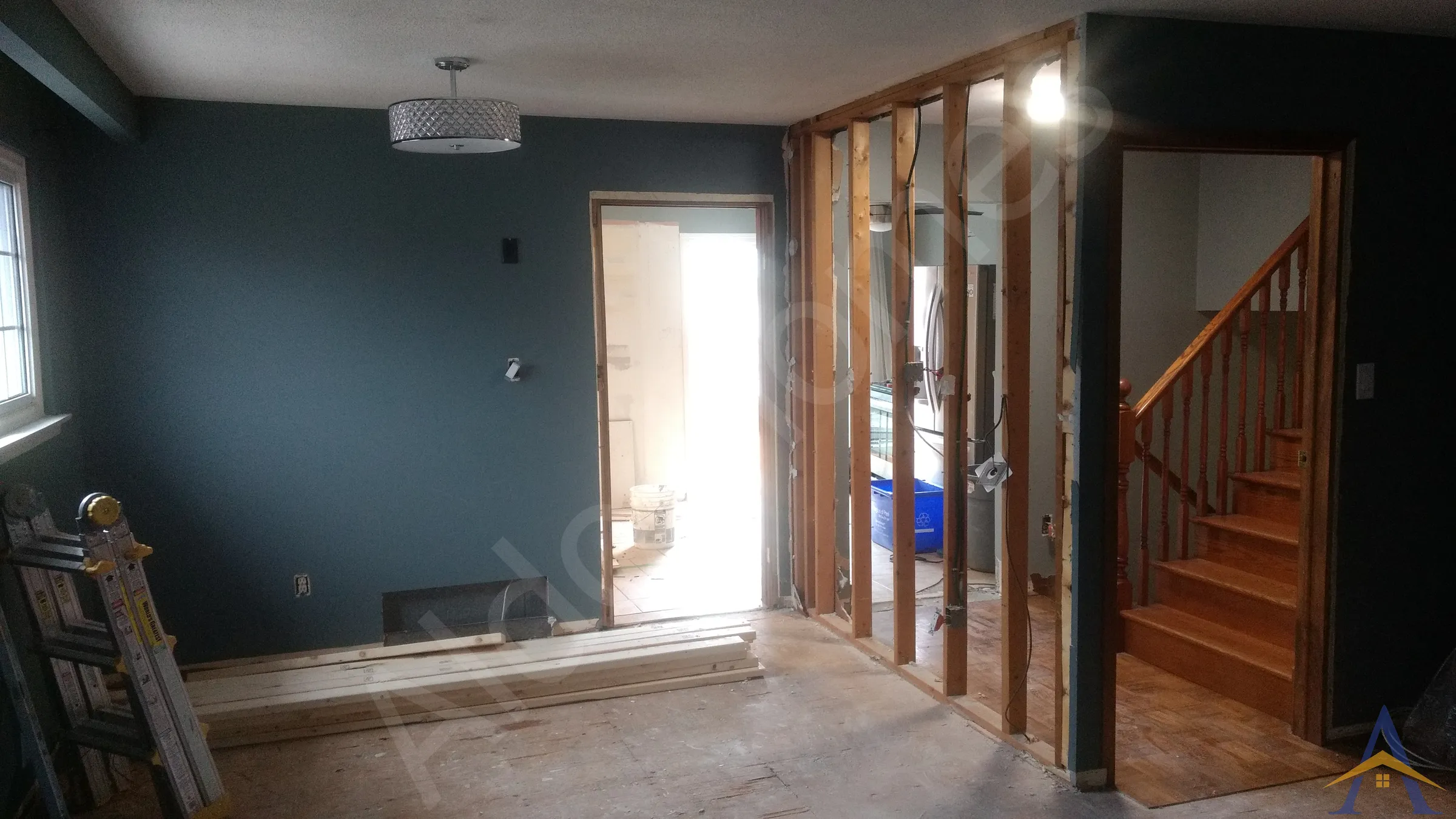 Bungalow Load-Bearing Wall Removal in Mississauga: Bromsgrove, photo 2