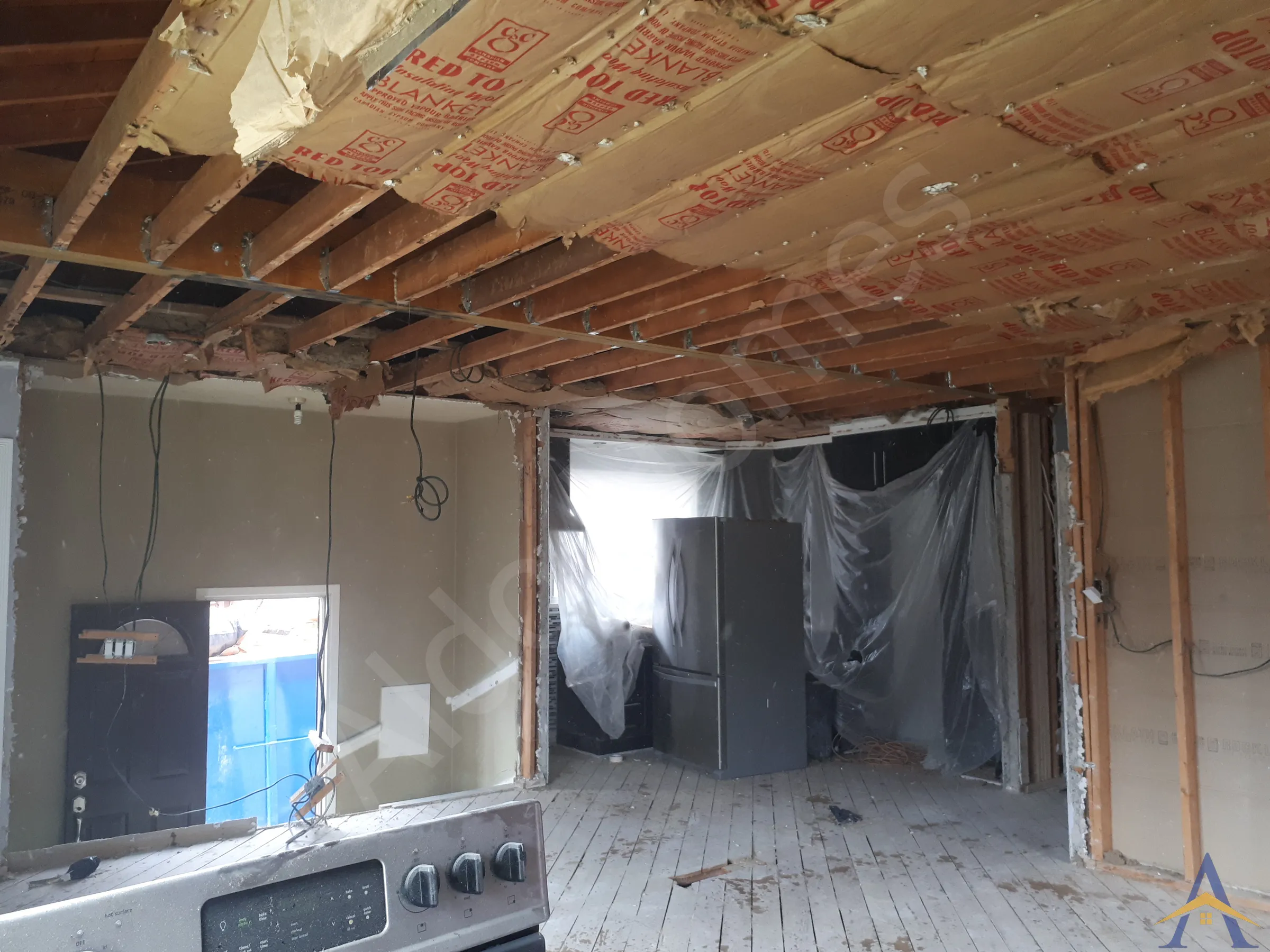 Bungalow Load-Bearing Wall Removal in Scarborough: Doerr