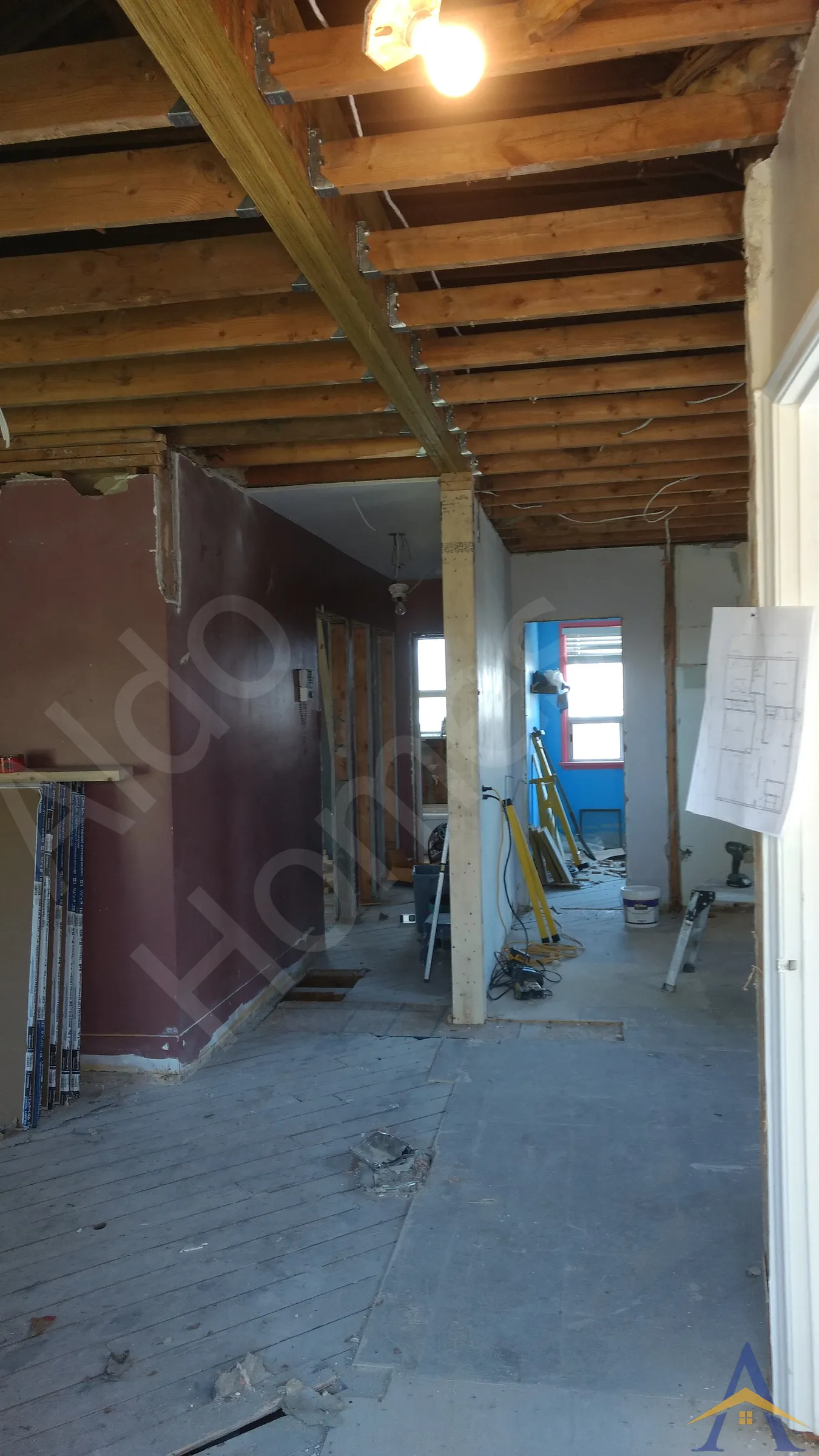 Bungalow Load-Bearing Wall Removal in Toronto: Oxford, photo 2