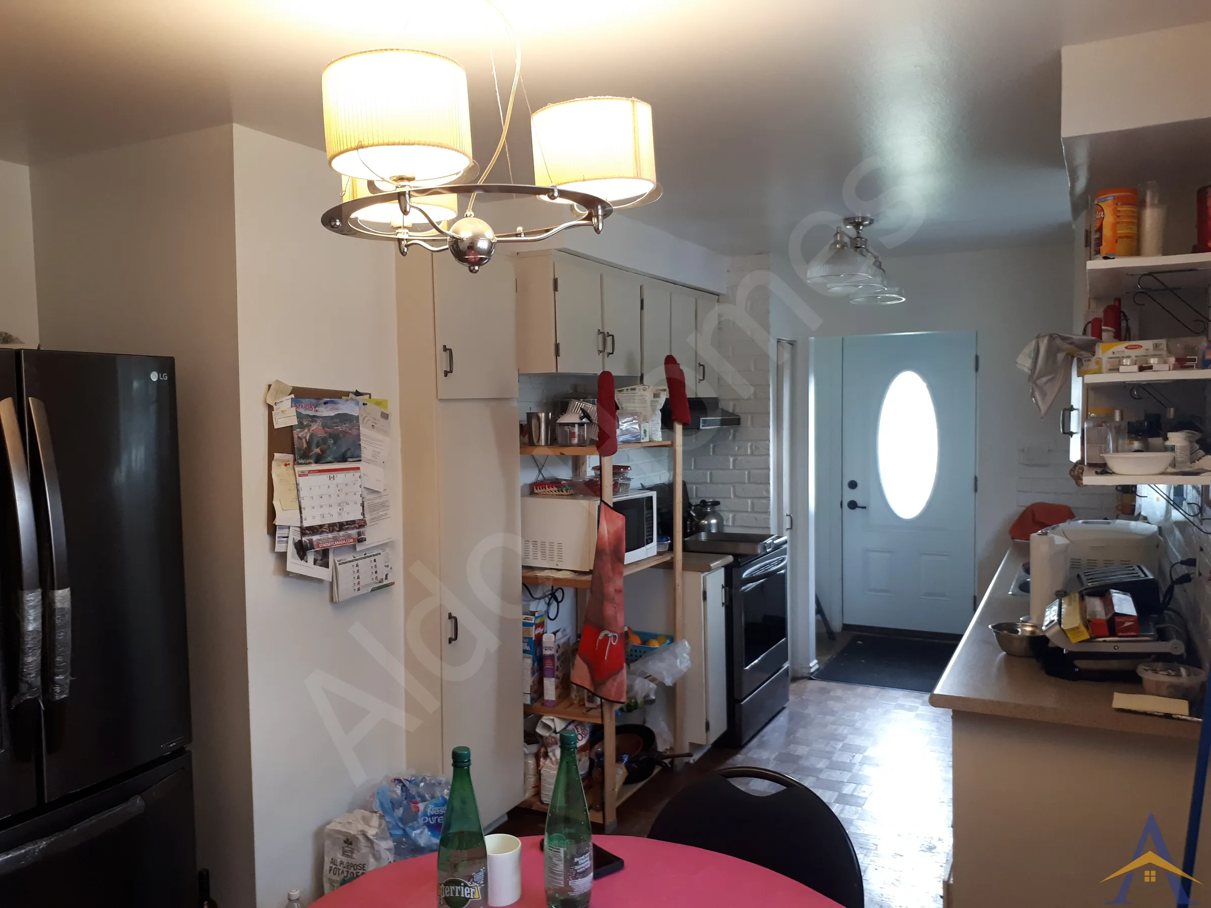 Bungalow Load-Bearing Wall Removal in Oakville: Palletine