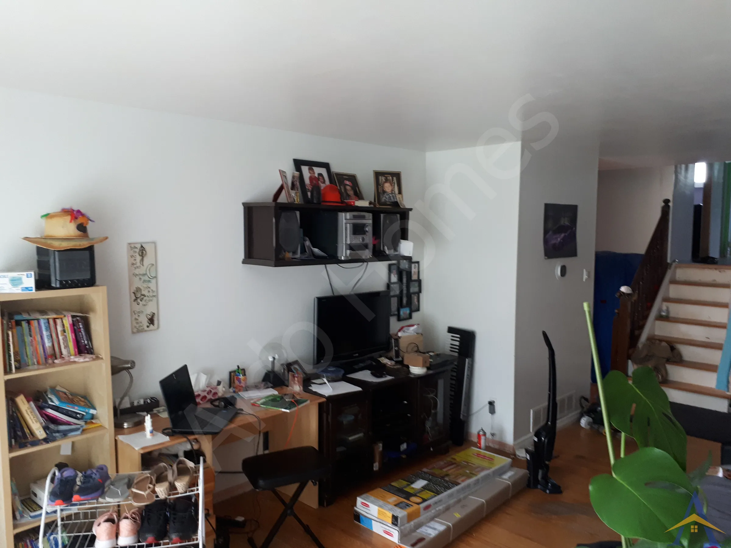 Bungalow Load-Bearing Wall Removal in Oakville: Palletine, photo 3