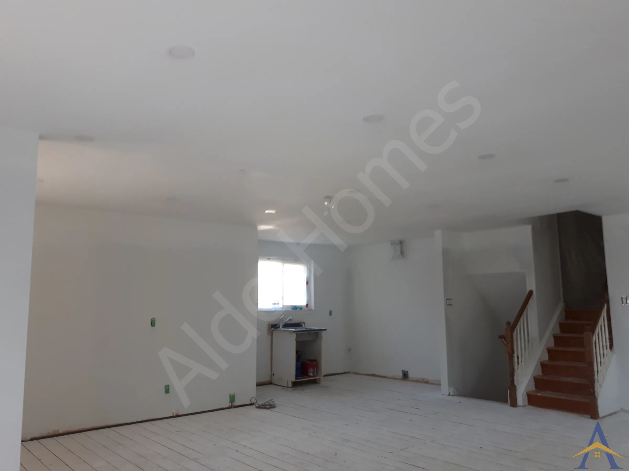Bungalow Load-Bearing Wall Removal in North York: Prestbury, photo 8