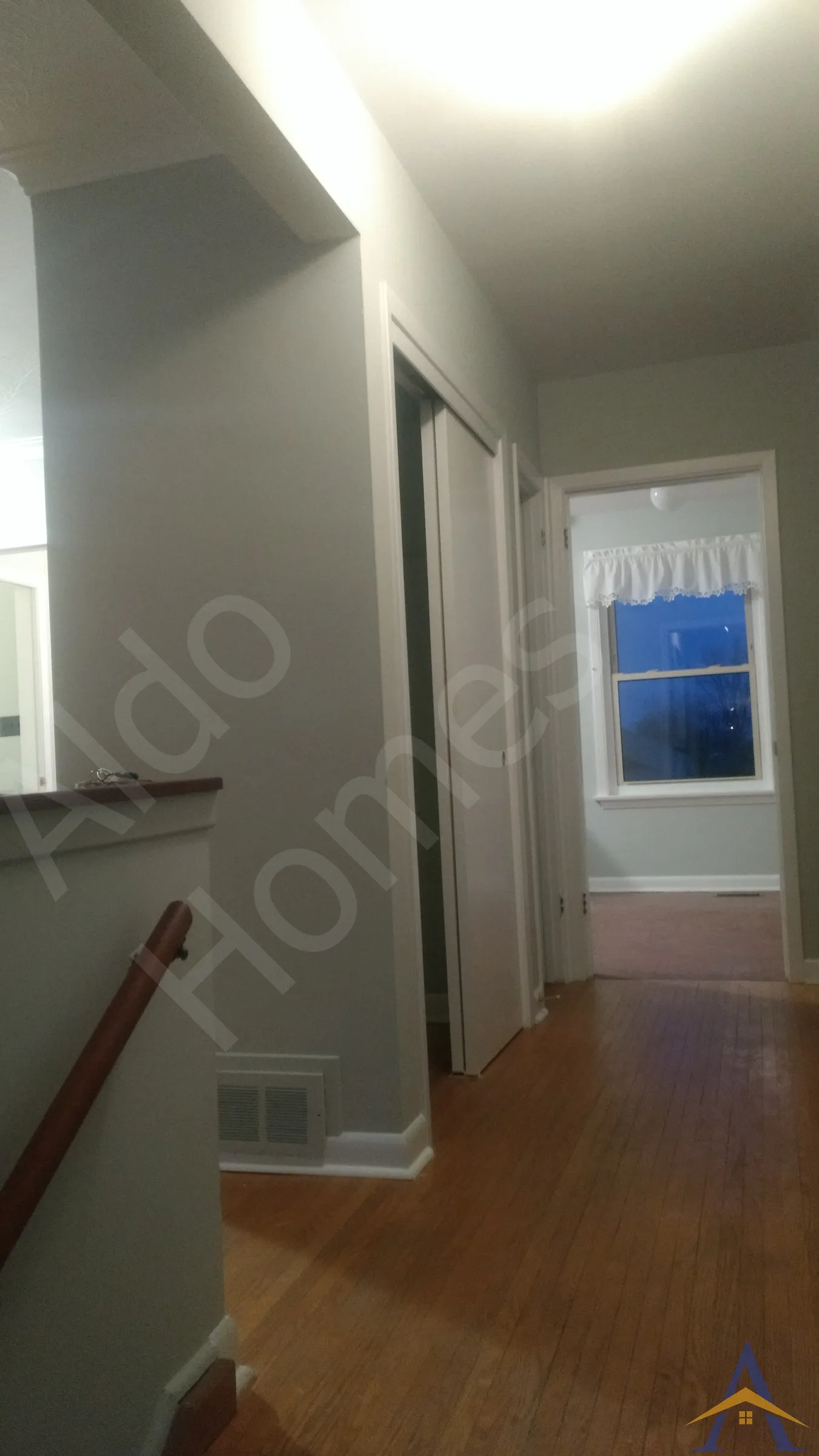 Bungalow Load-Bearing Wall Removal in North York: Tavistock, photo 3