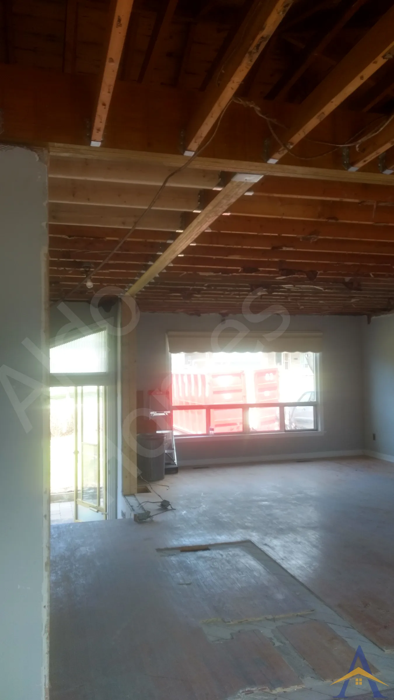 Bungalow Load-Bearing Wall Removal in North York: Tavistock, photo 7