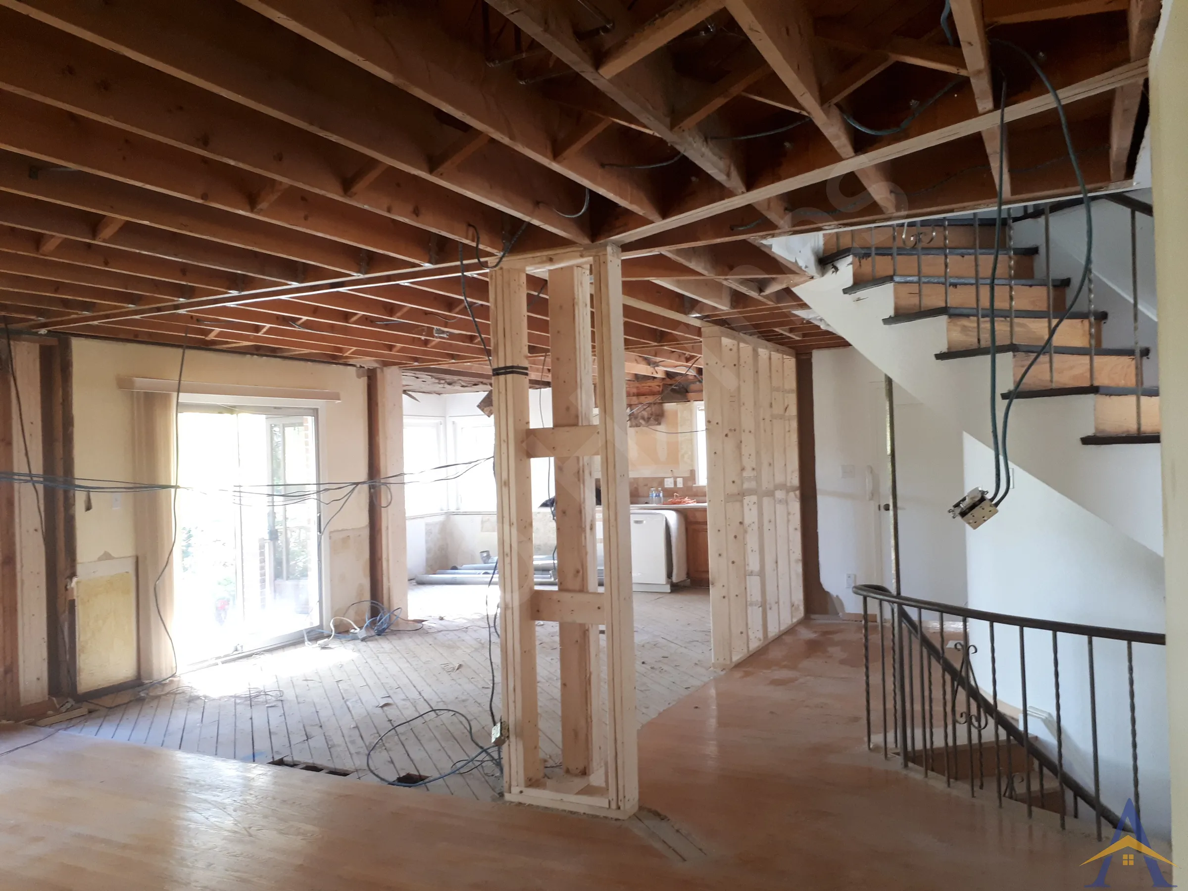 Load-Bearing Wall Removal in Markham: Apple Orchard Path, photo 2