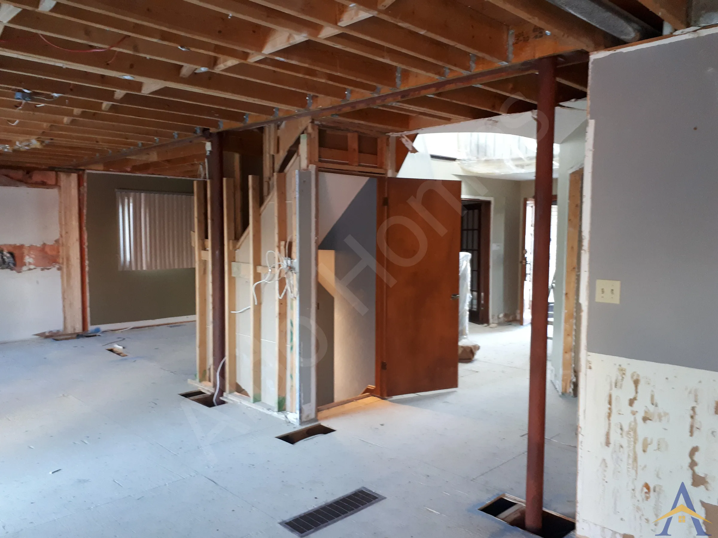 Load-Bearing Wall Removal in Etobicoke: Ardua st, photo 5