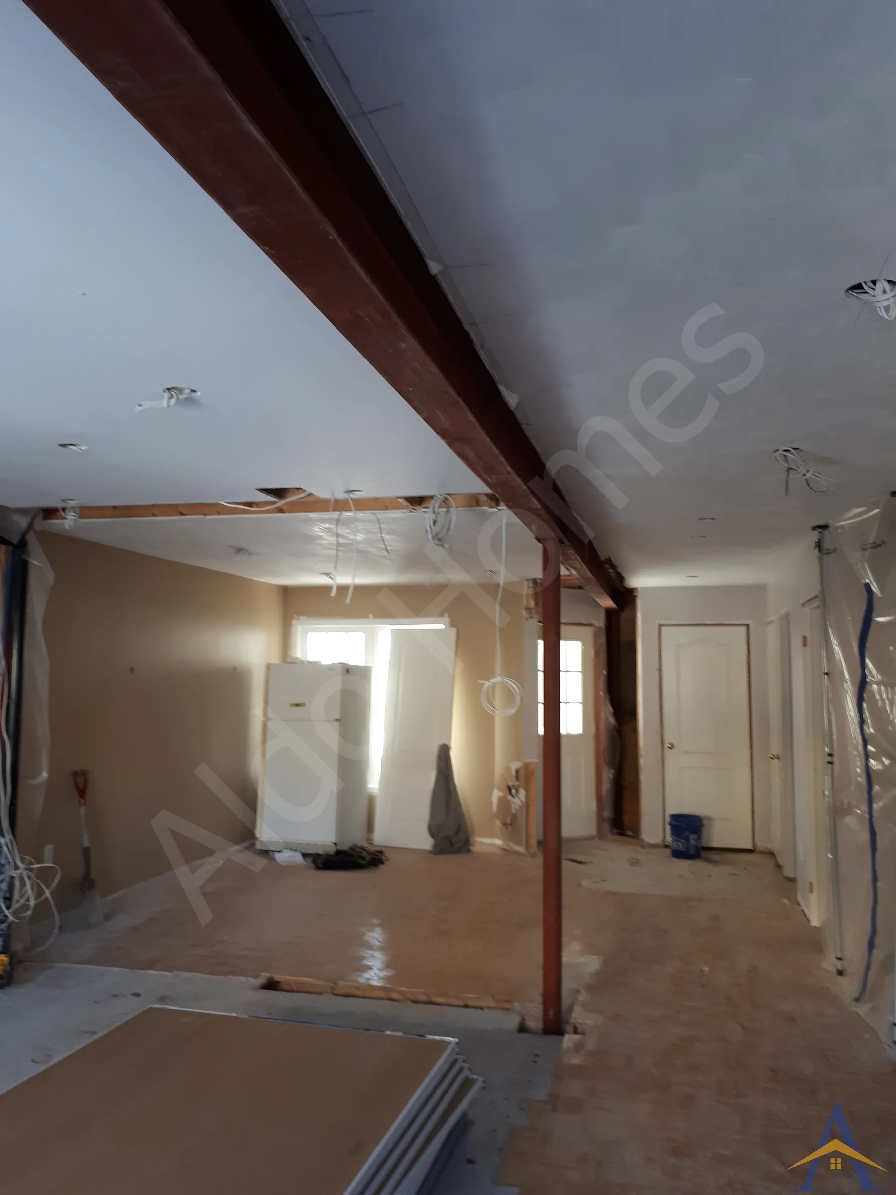 Load-Bearing Wall Removal in Whitby: Aster Cres, photo 8
