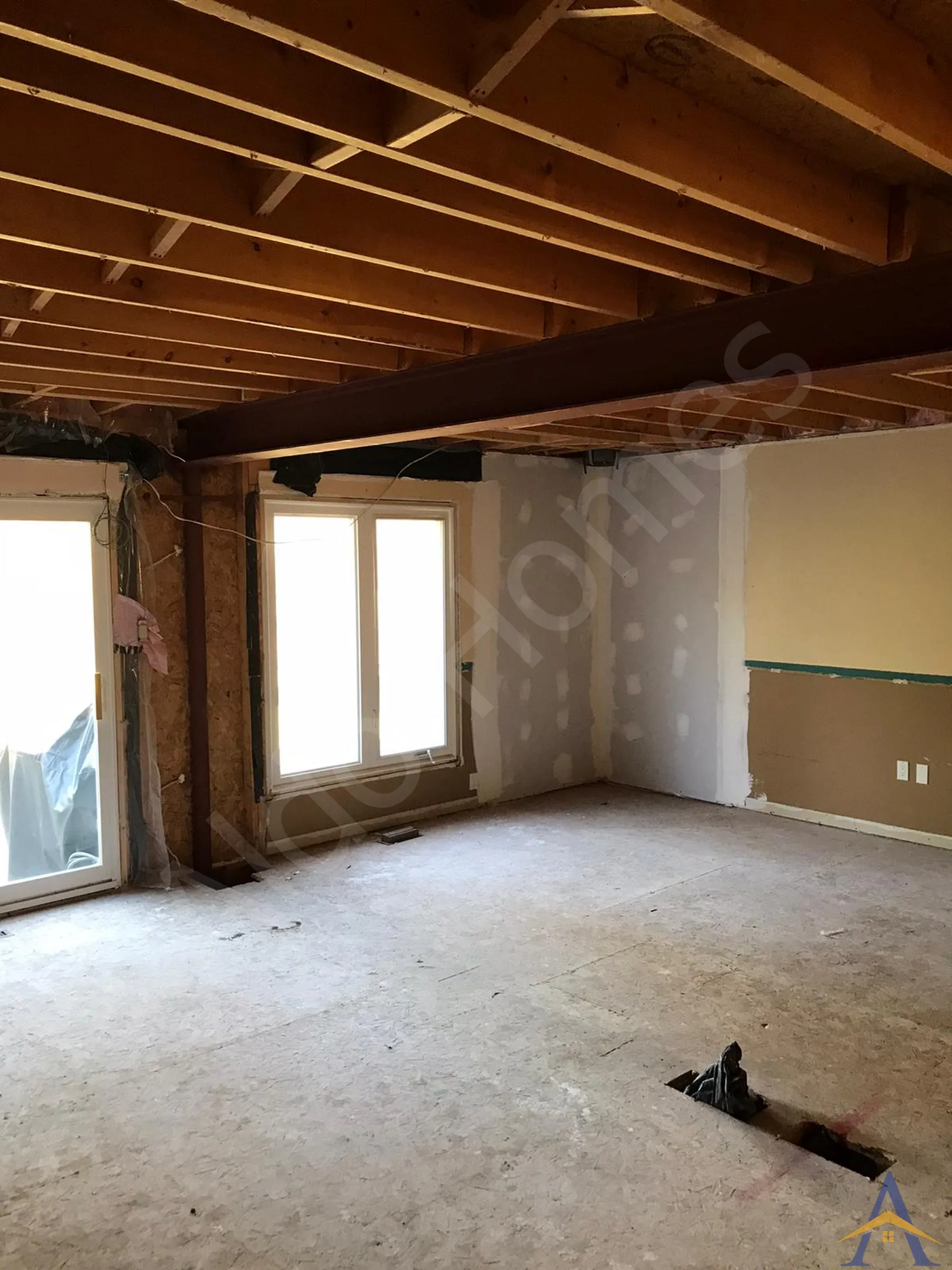 Load-Bearing Wall Removal in Oakville: Blackburn, photo 6
