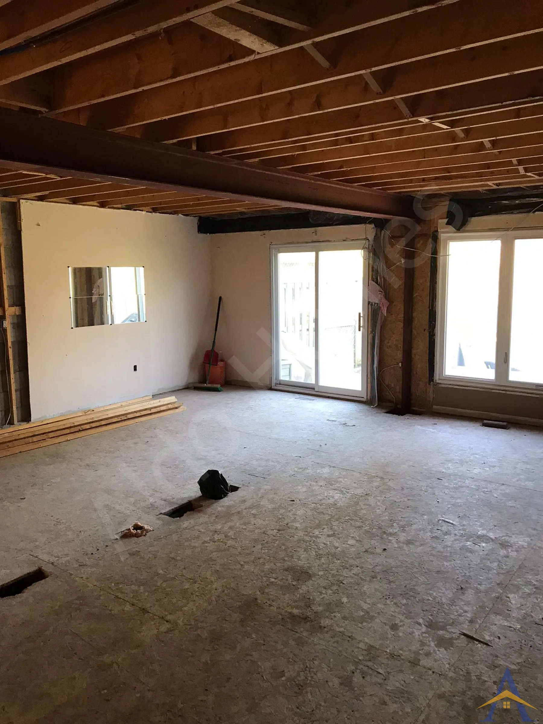 Load-Bearing Wall Removal in Oakville: Blackburn, photo 11