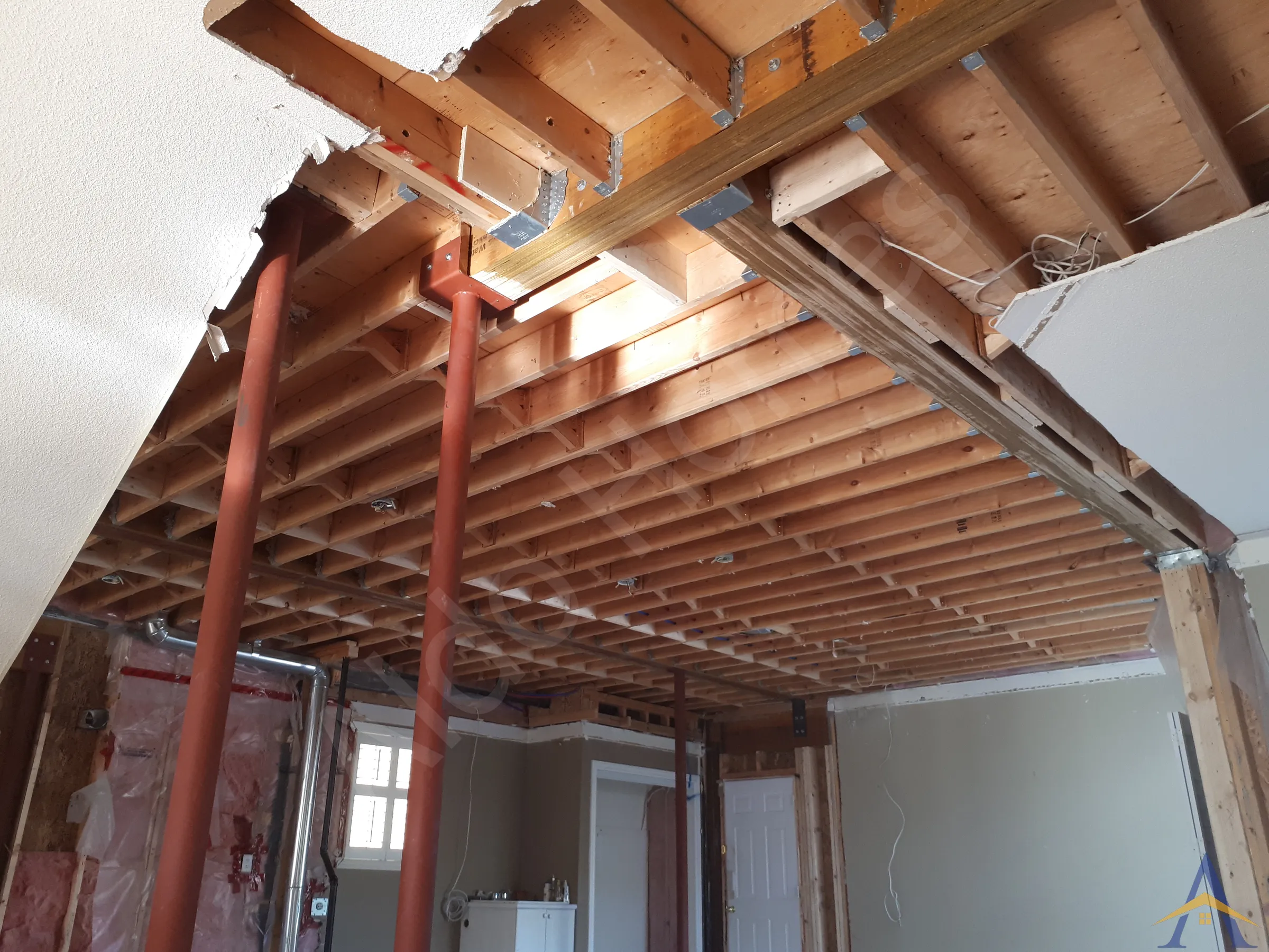 Load-Bearing Wall Removal in Markham: Crescent Park Lane, photo 4