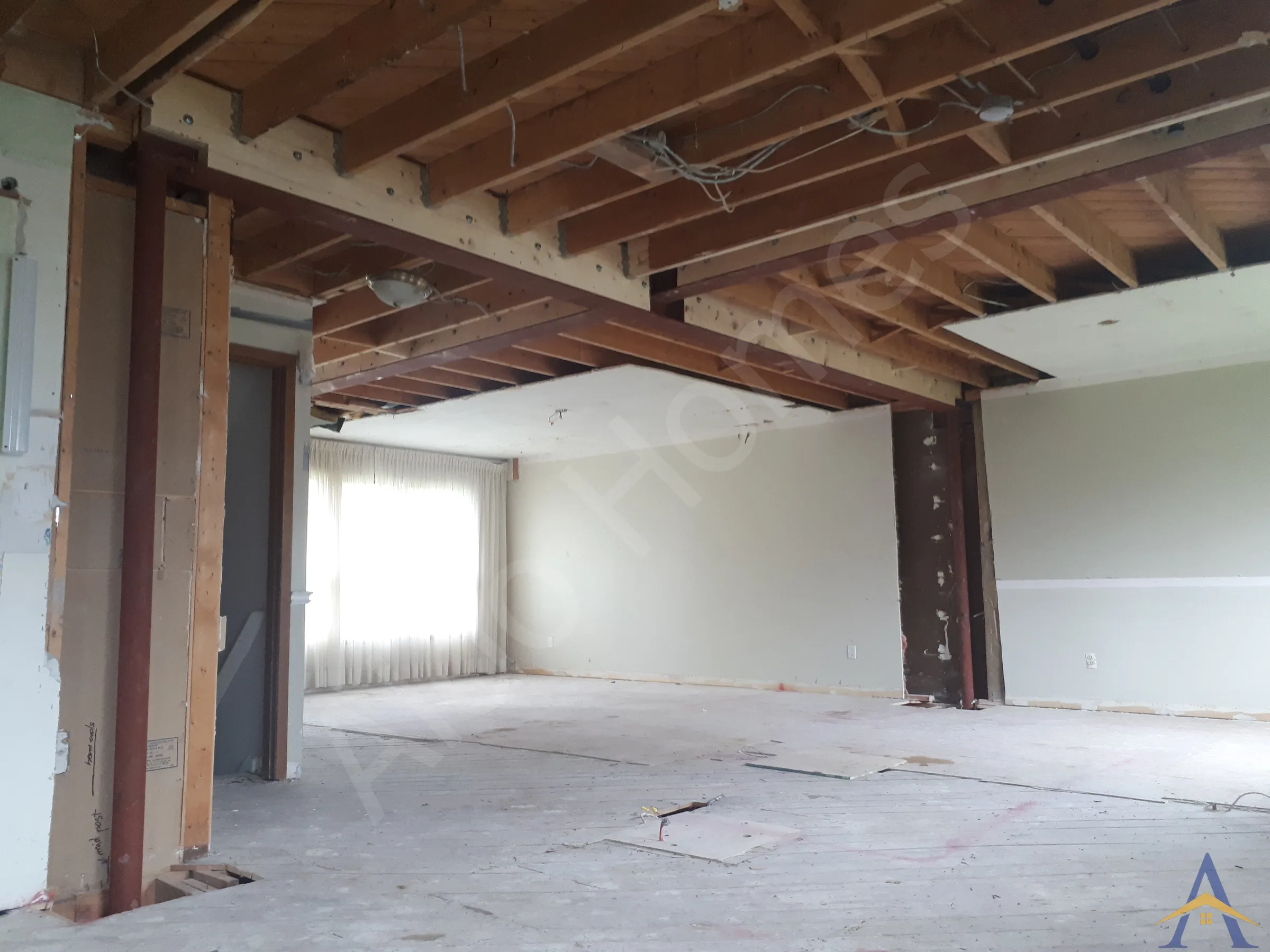 Load-Bearing Wall Removal in Burlington: Donna crt, photo 9