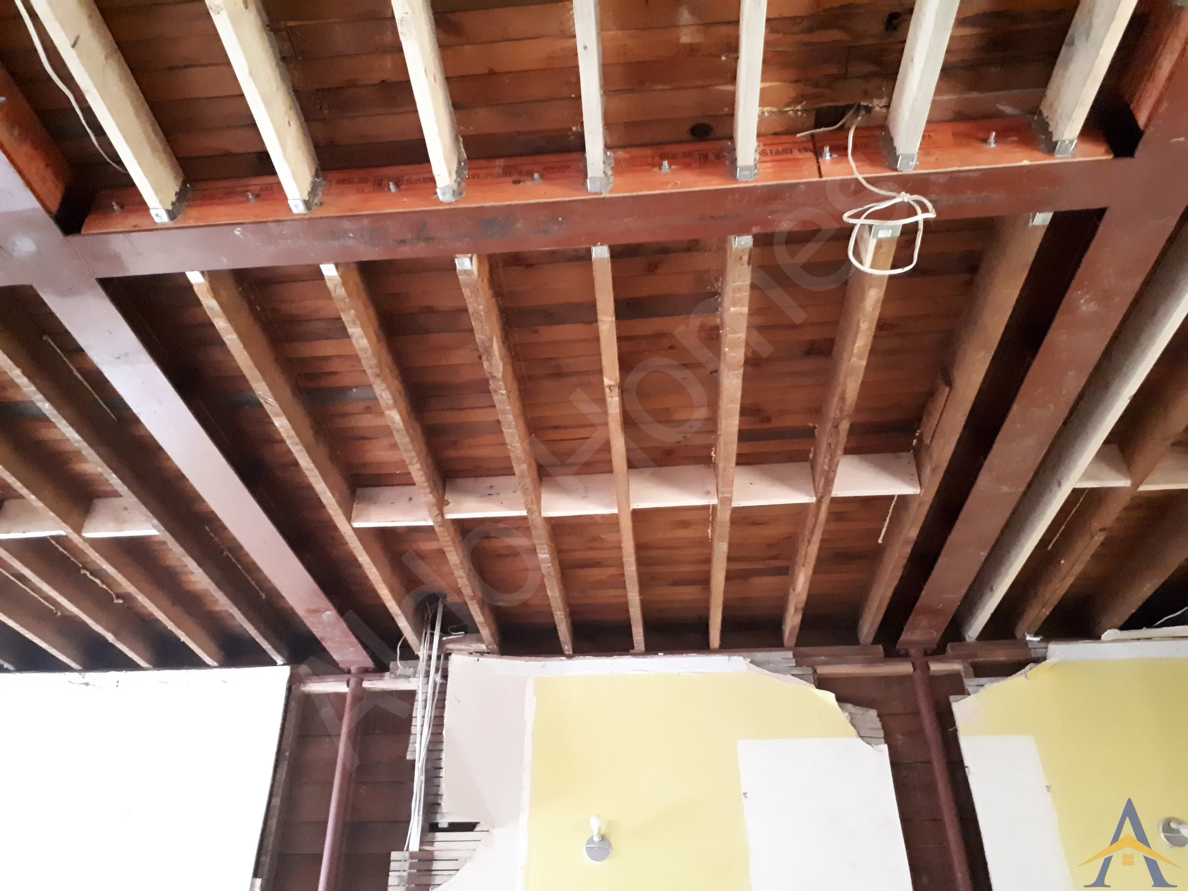 Load-Bearing Wall Removal in Toronto: Dundas Street West, photo 4