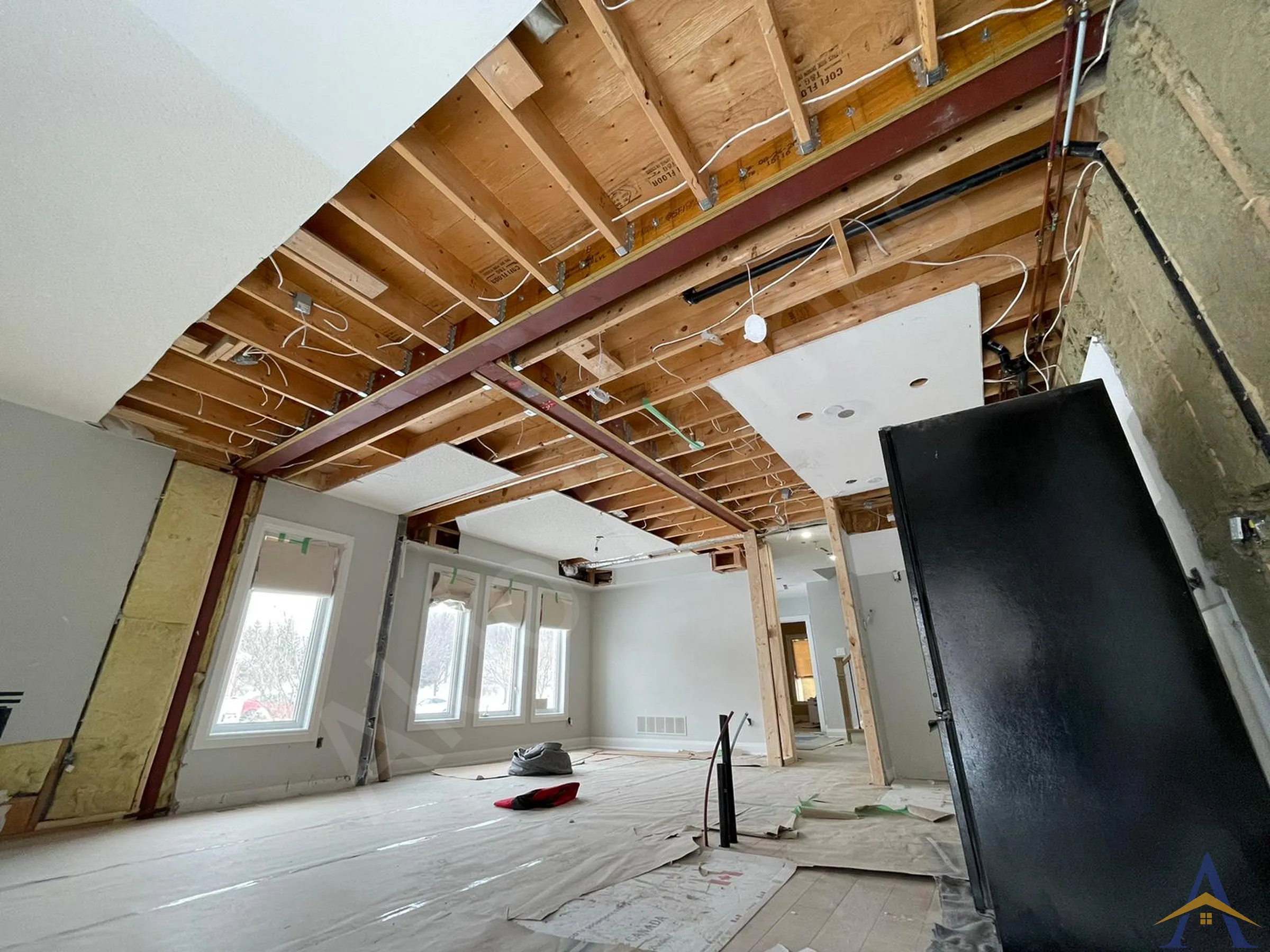Load-Bearing Wall Removal in Vaughan: Foxfield, photo 3
