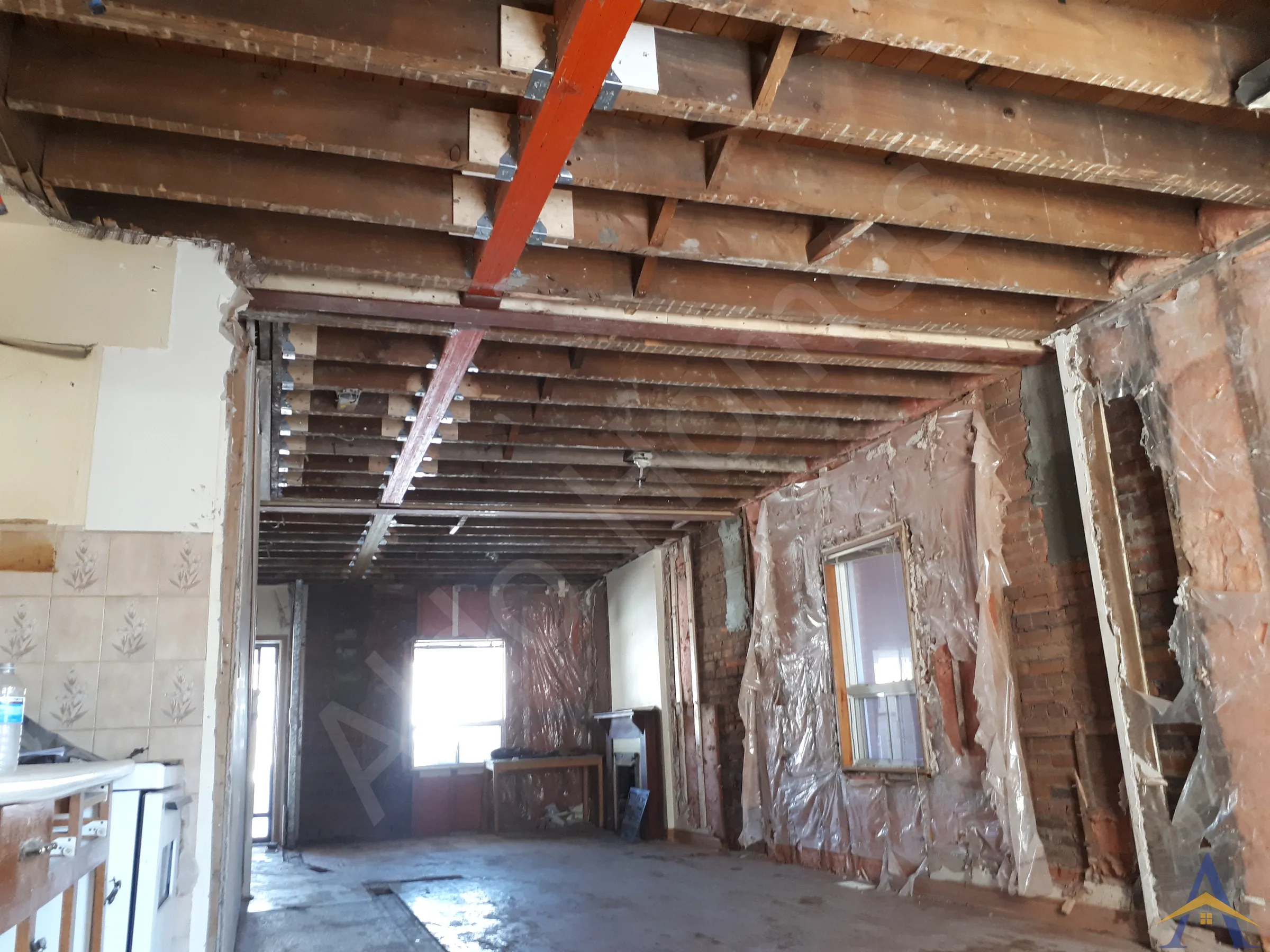 Load-Bearing Wall Removal in Toronto: Harvie Ave, photo 4