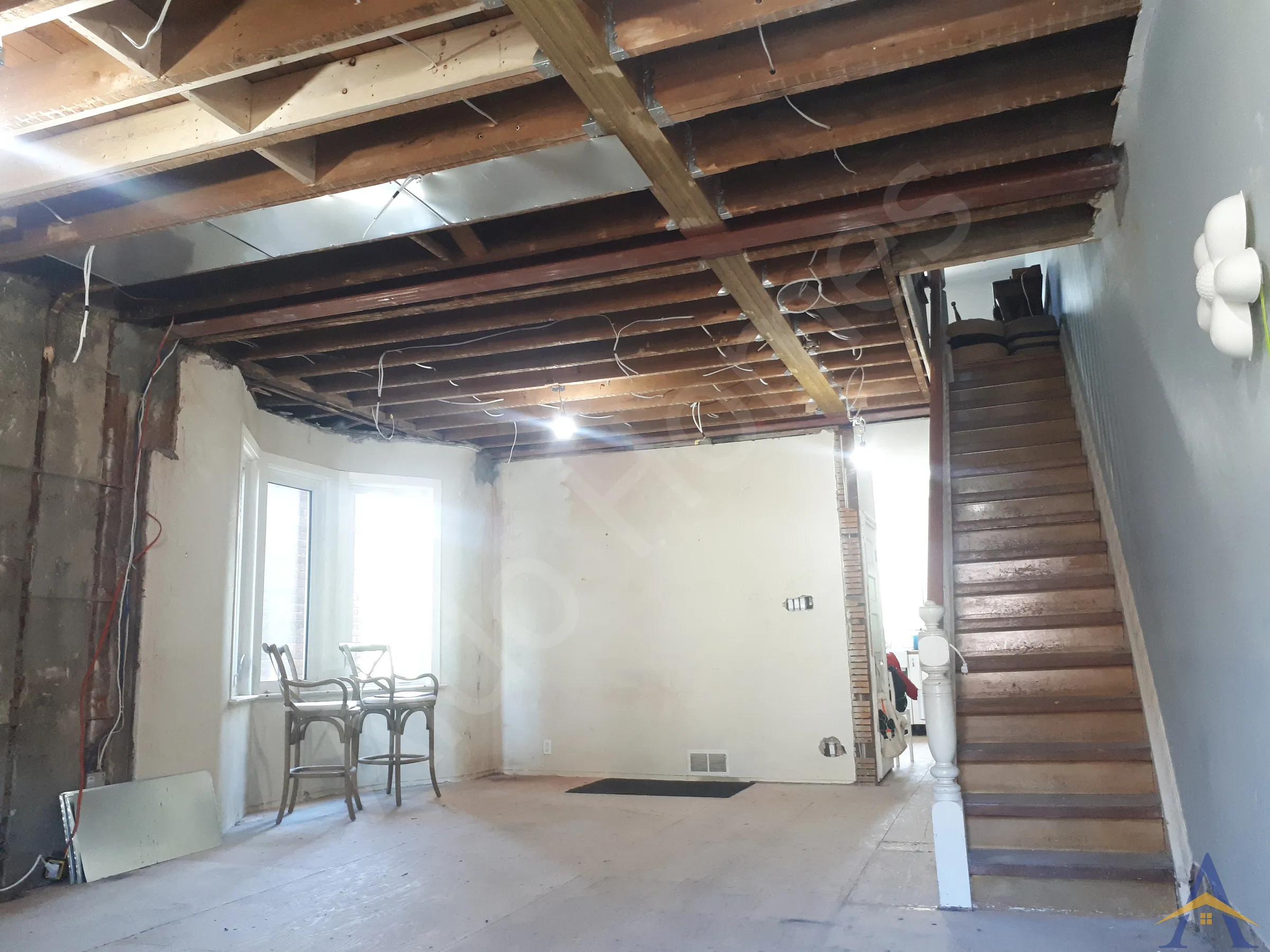 Load-Bearing Wall Removal in Toronto: Hepbourne St, photo 4