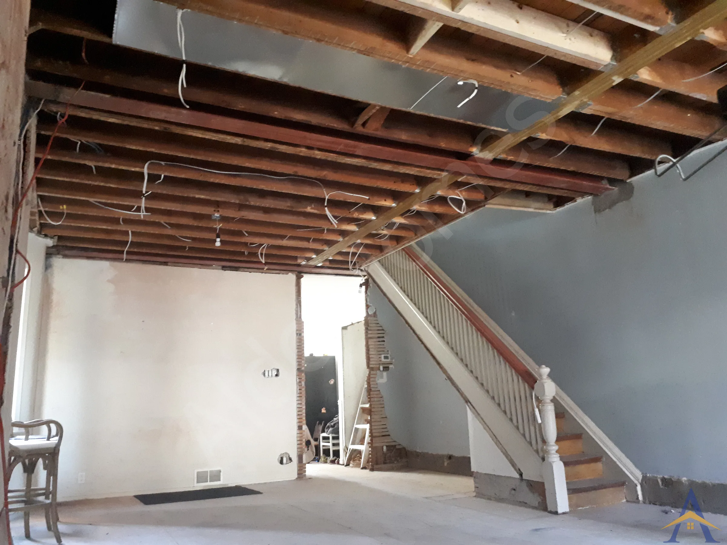 Load-Bearing Wall Removal in Toronto: Hepbourne St, photo 5