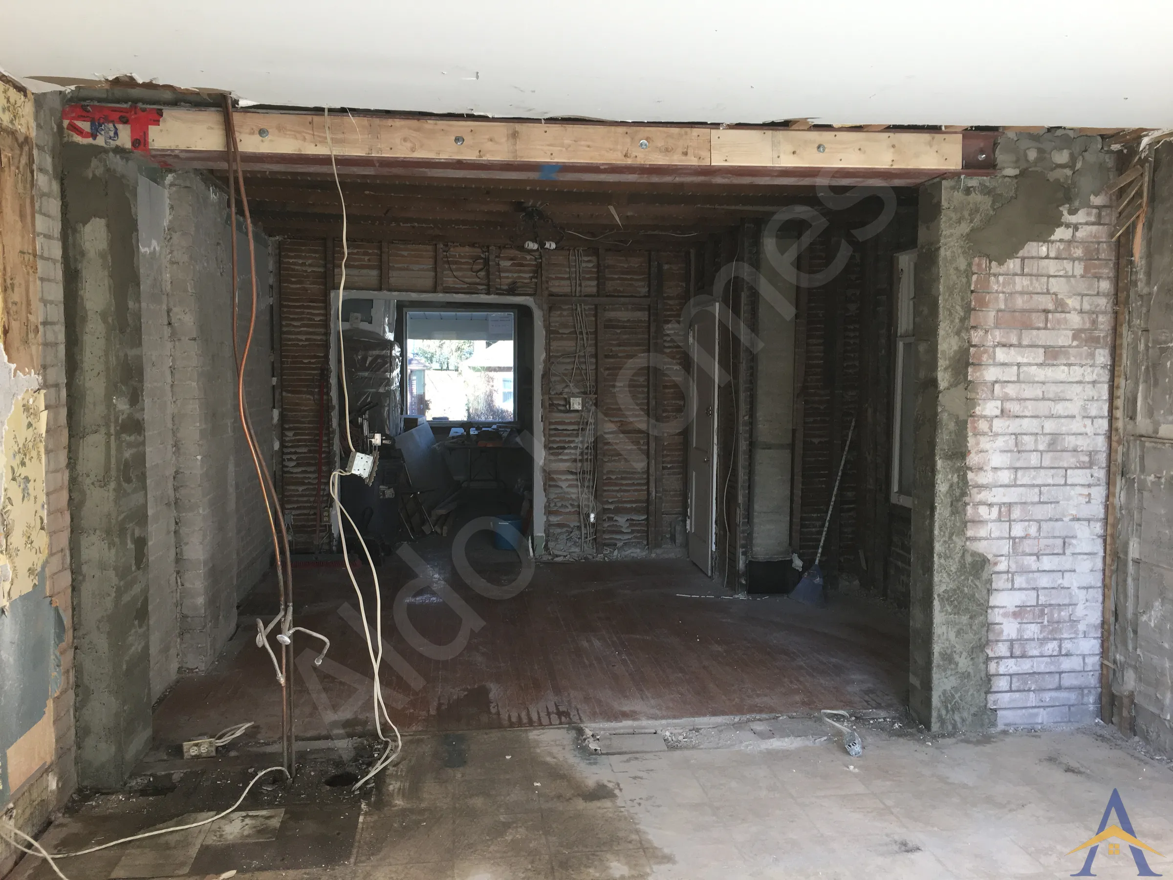 Load-Bearing Wall Removal in Toronto: Morningside Ave, photo 8