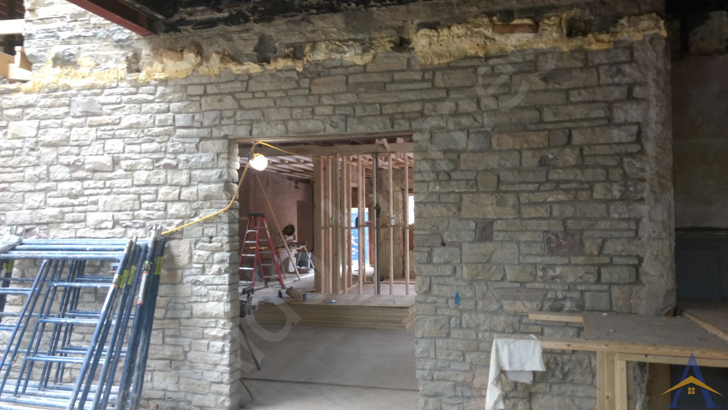 Load-Bearing Wall Removal in Toronto: Old Forest Hill Rd, photo 2