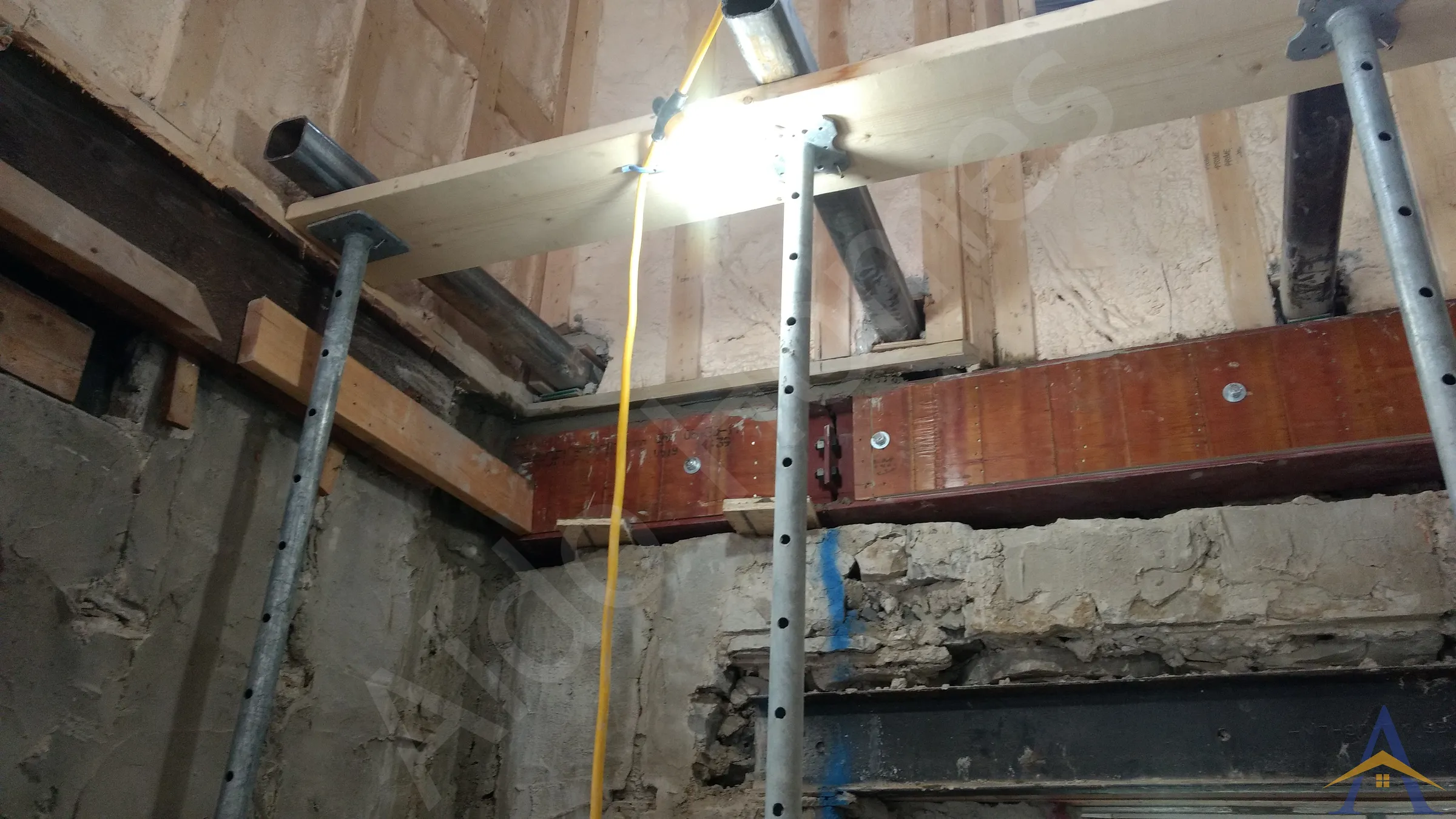 Load-Bearing Wall Removal in Toronto: Old Forest Hill Rd, photo 5