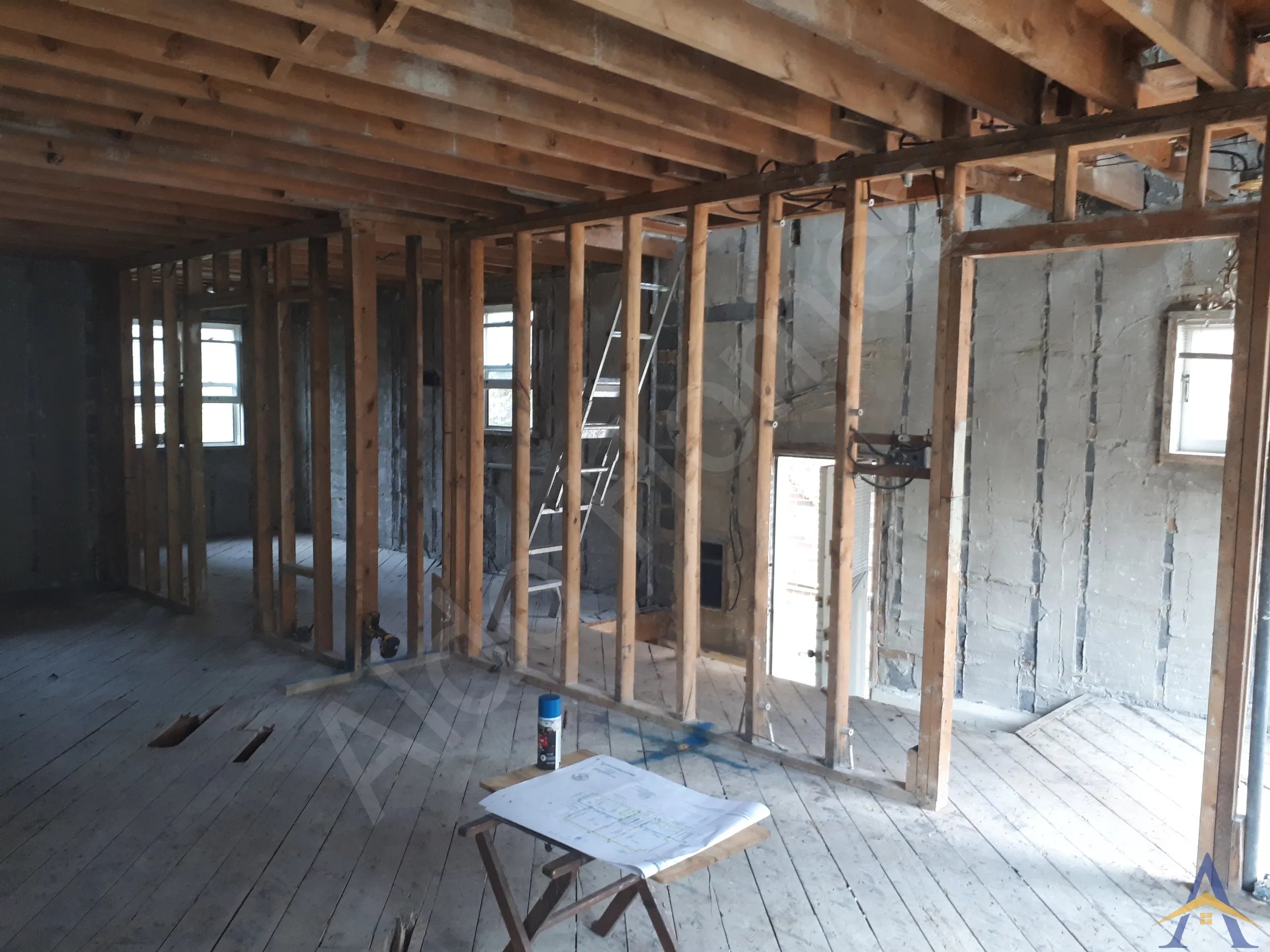 Basement Steel Beam Installation in Toronto: Peveril Hill N, photo 3