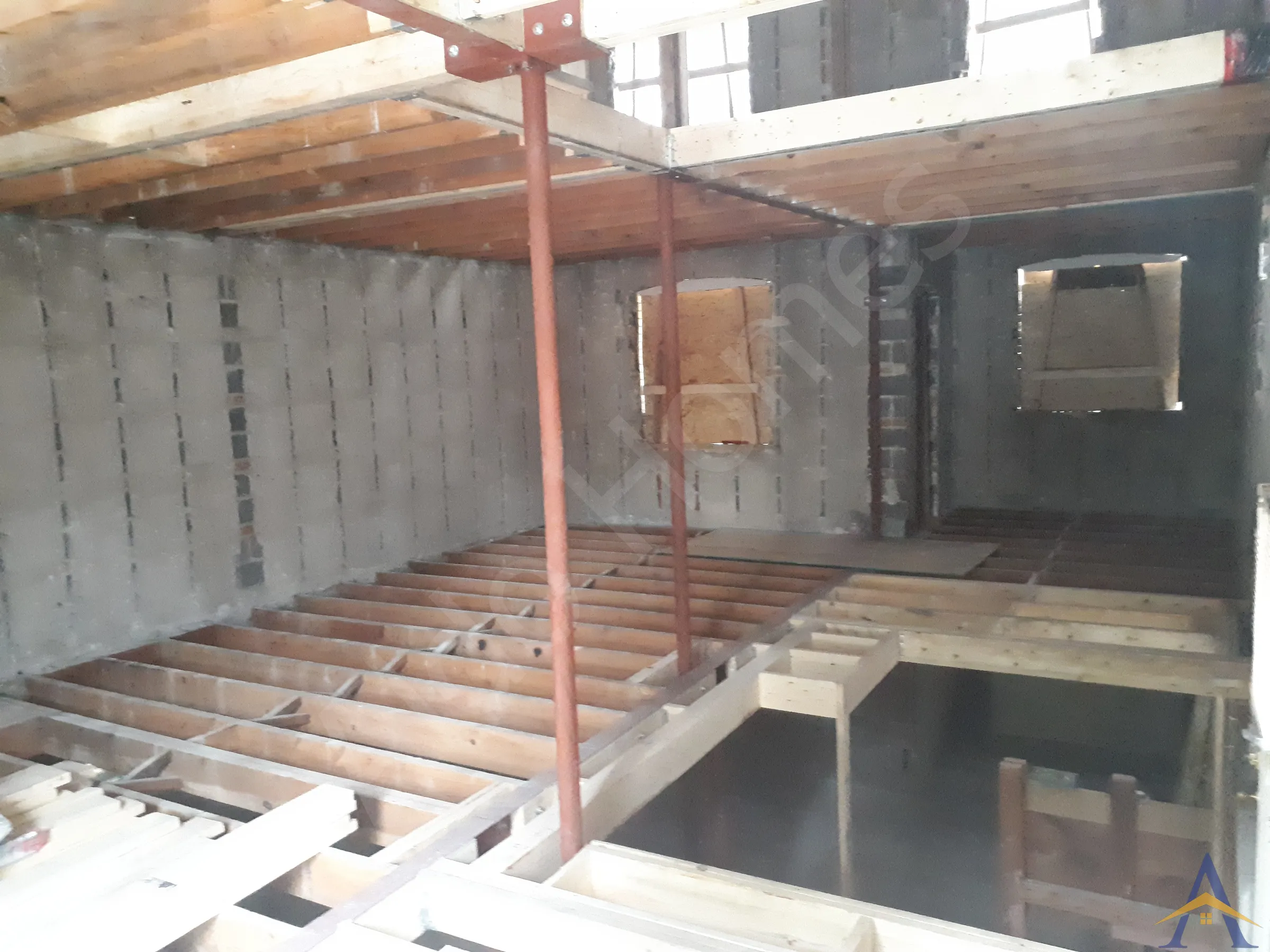 Basement Steel Beam Installation in Toronto: Peveril Hill N, photo 6