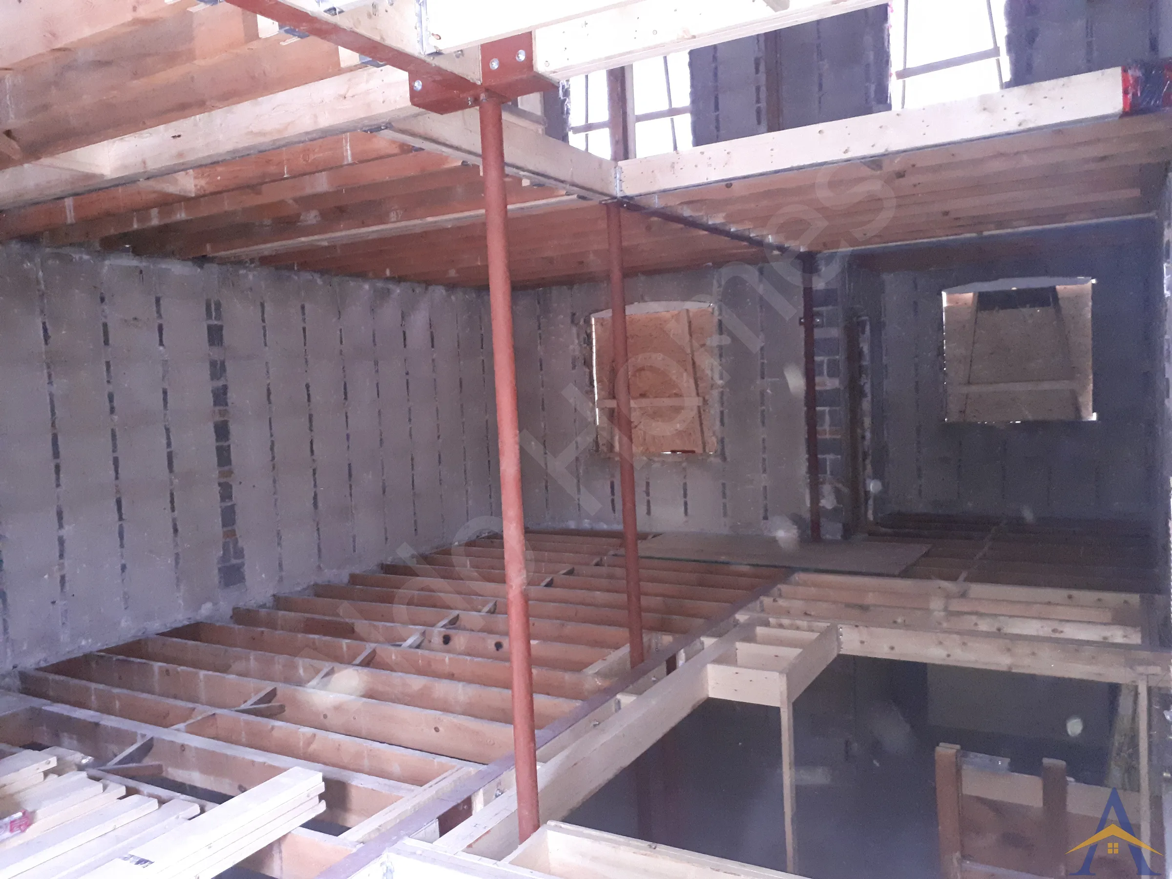 Basement Steel Beam Installation in Toronto: Peveril Hill N, photo 7