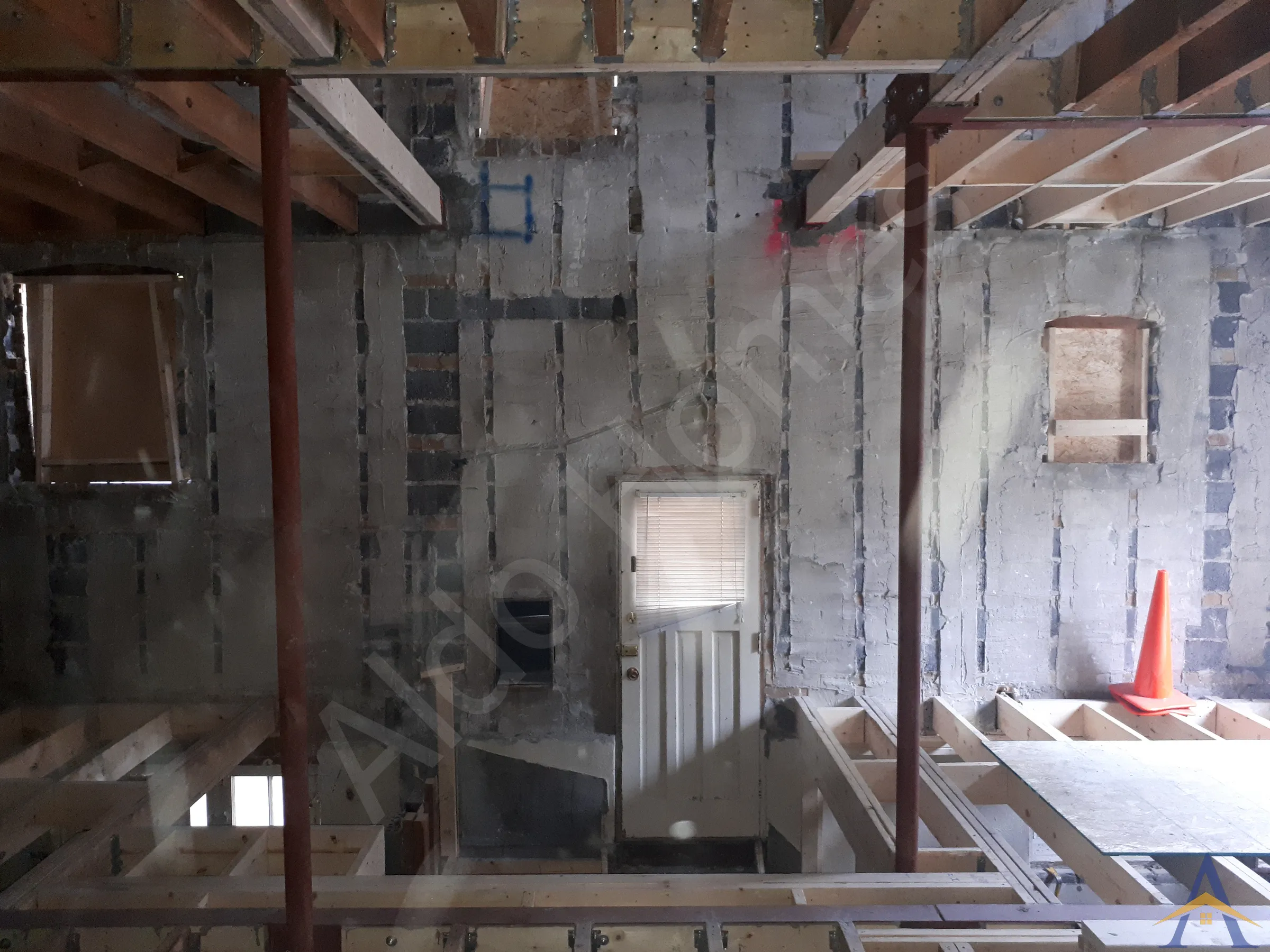 Basement Steel Beam Installation in Toronto: Peveril Hill N, photo 10