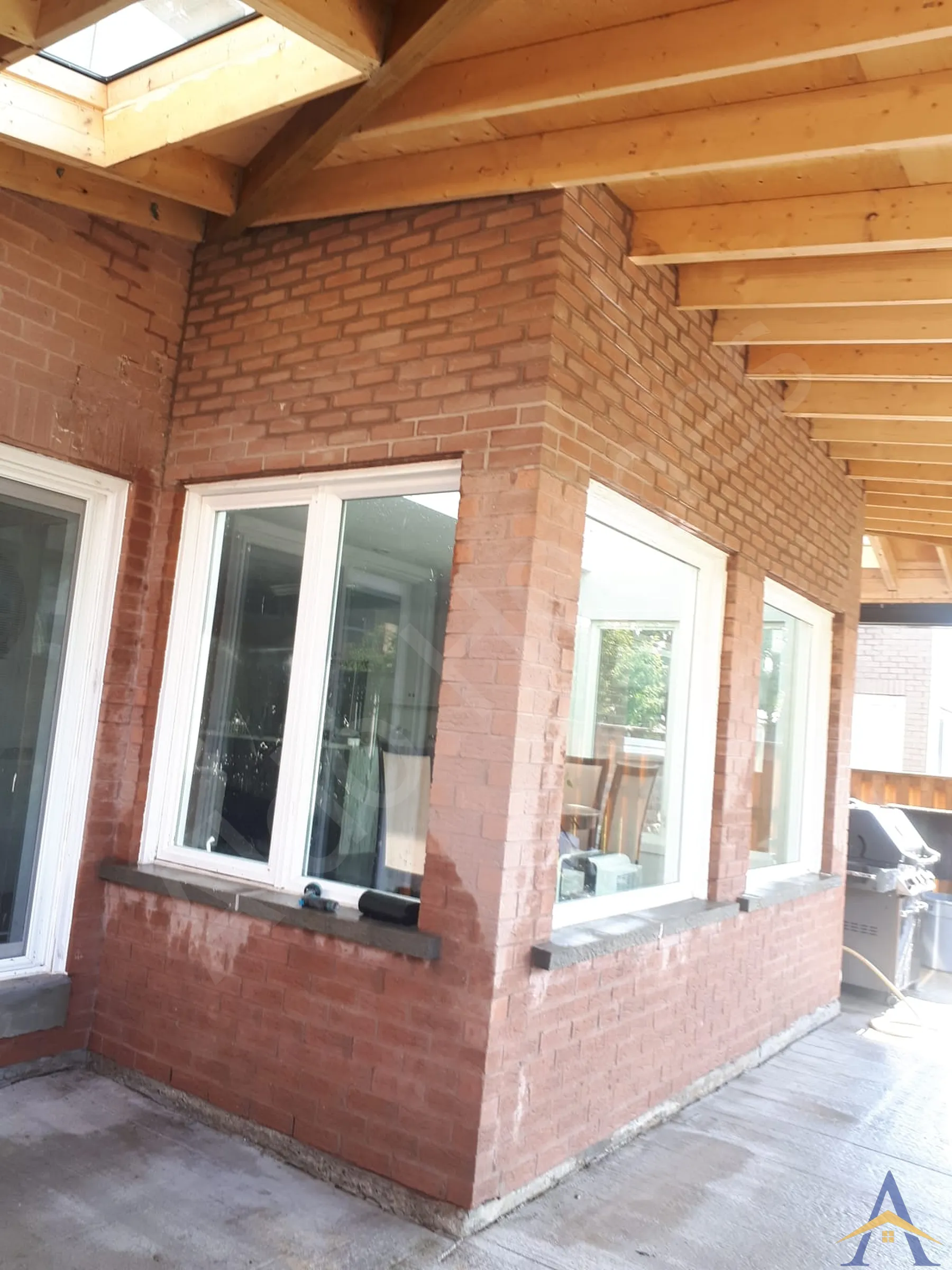 Load-Bearing Wall Removal in Pickering: Rainy Day Dr