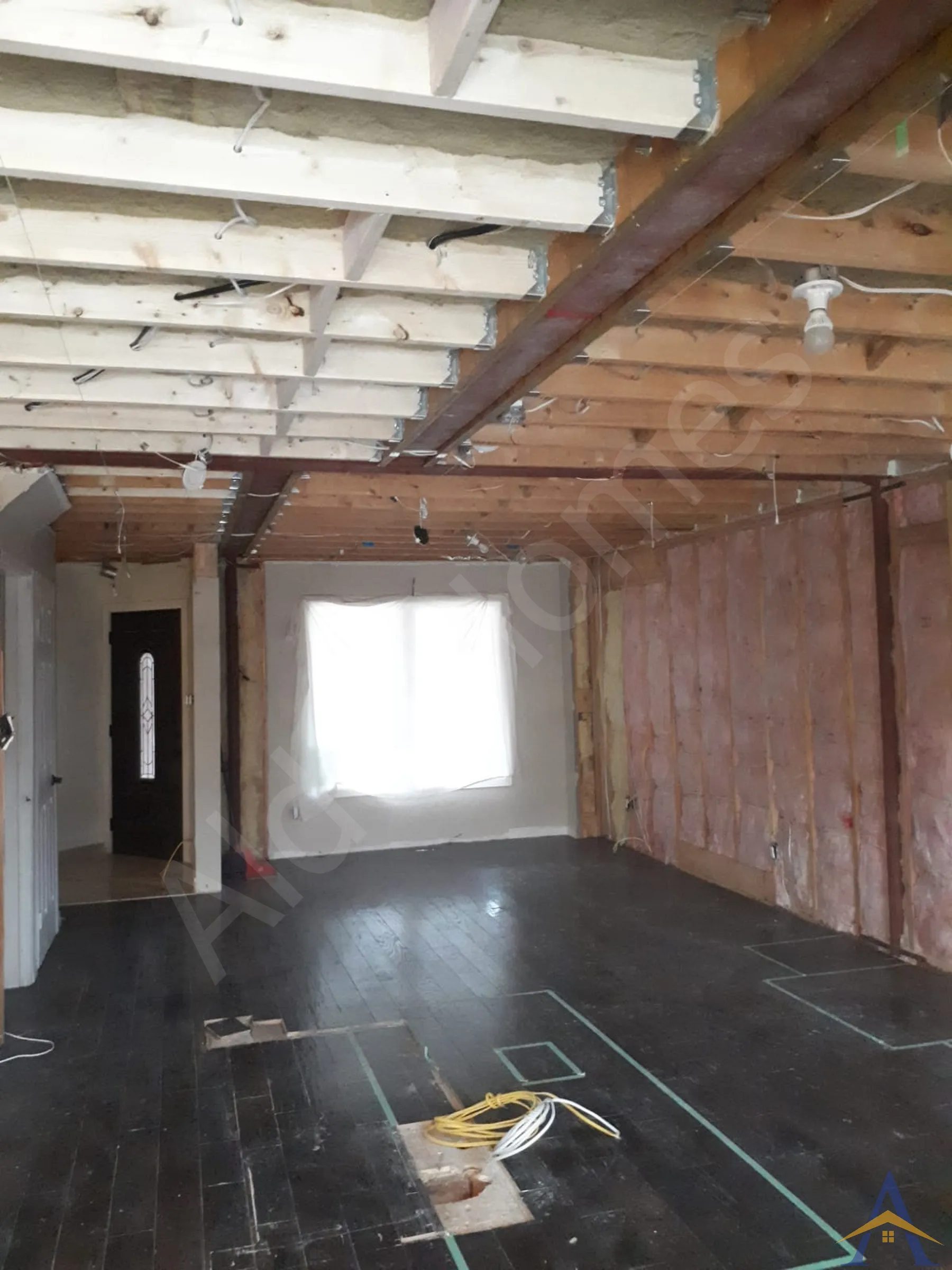 Load-Bearing Wall Removal in Pickering: Rainy Day Dr, photo 6