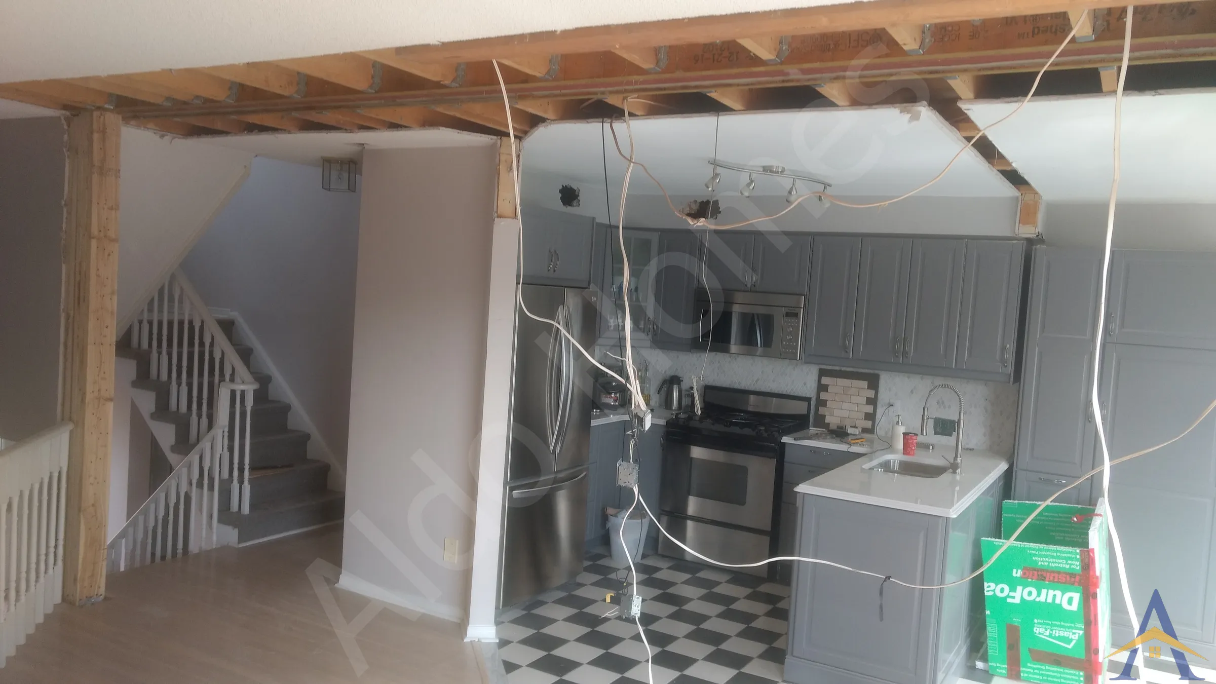Load-Bearing Wall Removal in Oakville: River Oaks Blvd, photo 6